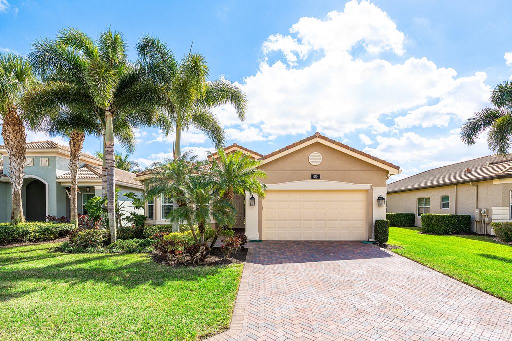 Photo of 12524 Bonnington Range Drive, Boynton Beach, FL 33473 (MLS # R11162859)