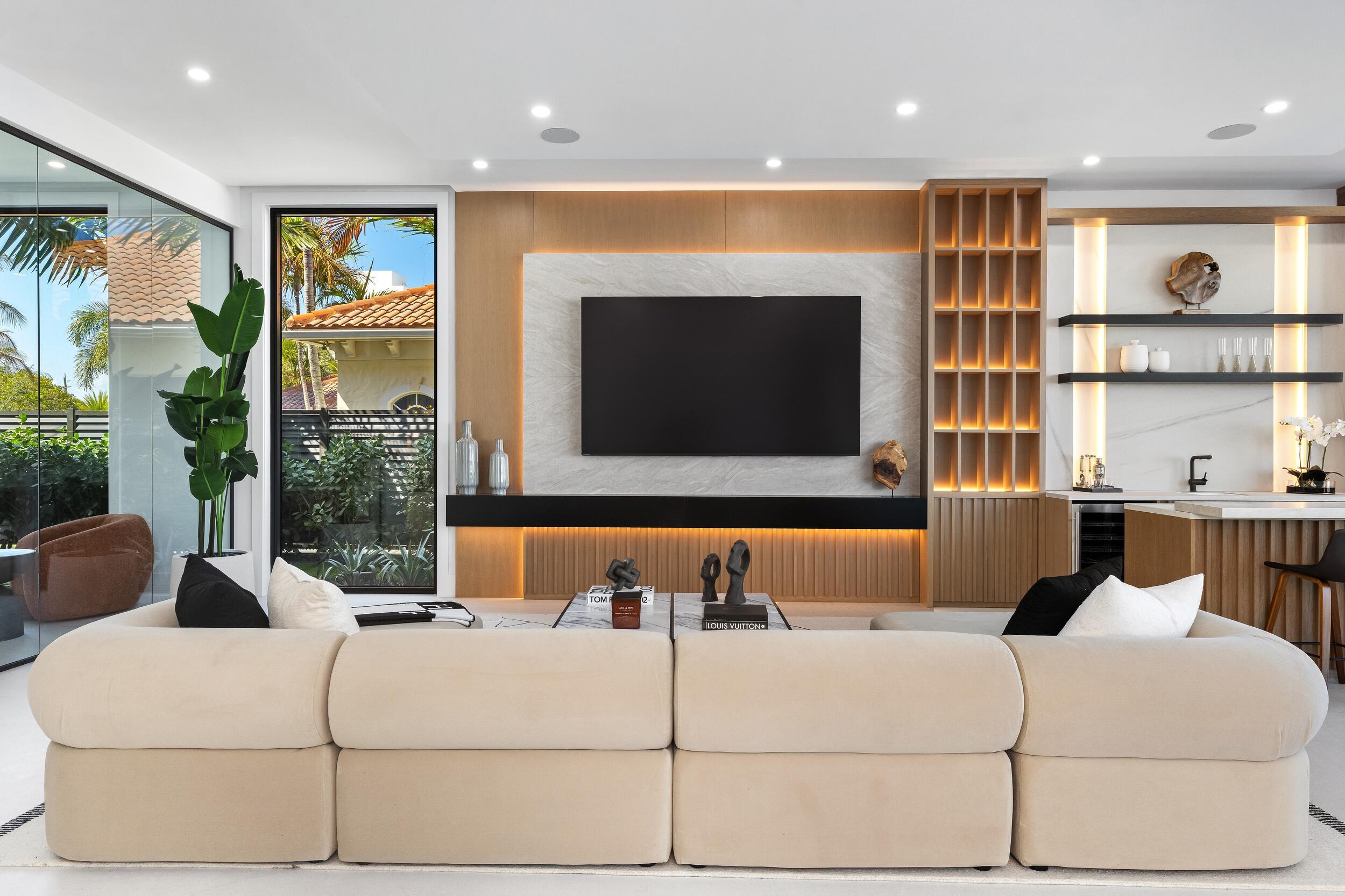 JUPITER HEIGHTS - Residential