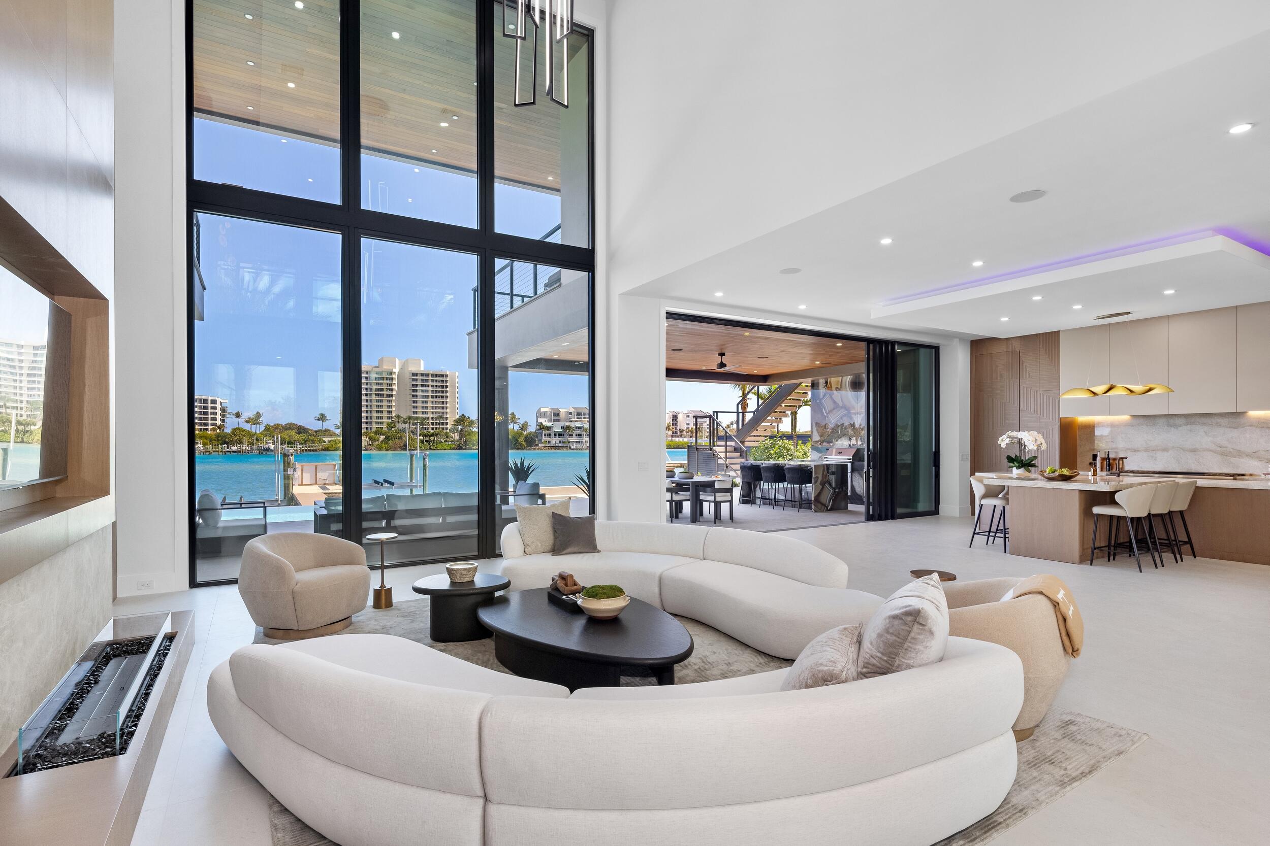 JUPITER HEIGHTS - Residential