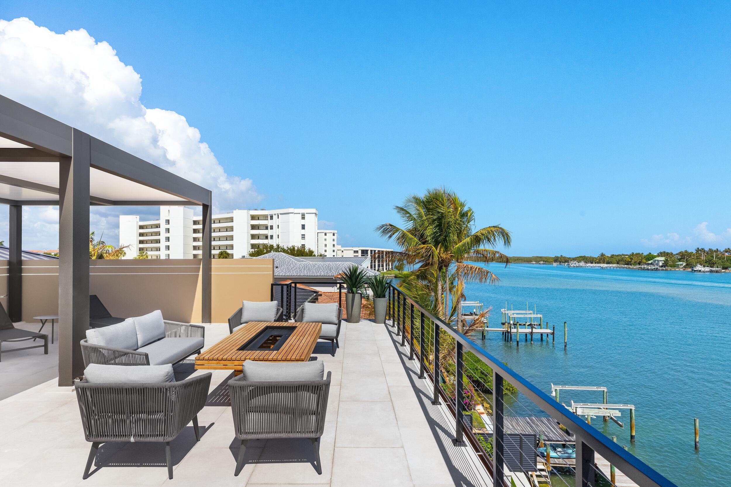 JUPITER HEIGHTS - Residential