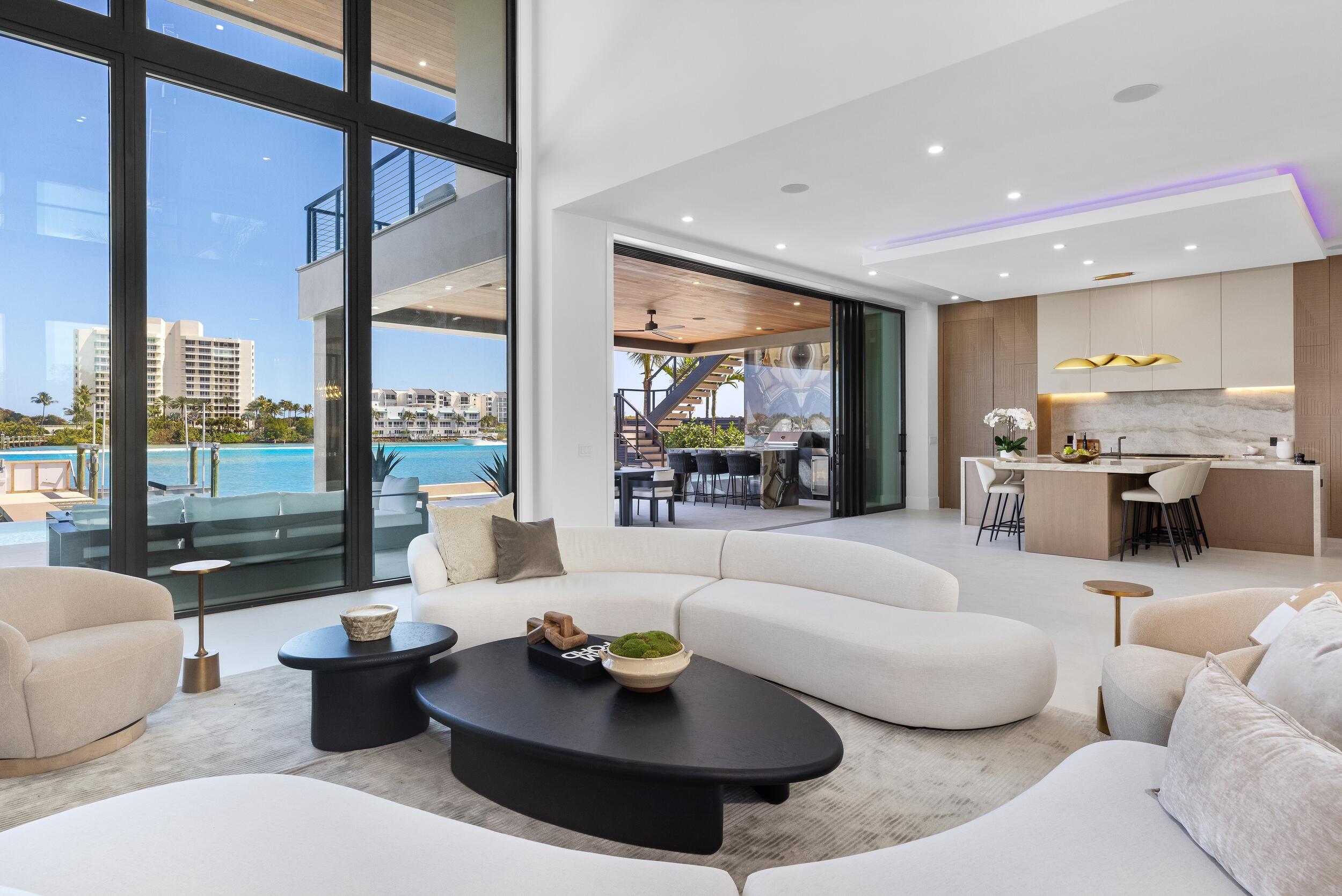 JUPITER HEIGHTS - Residential