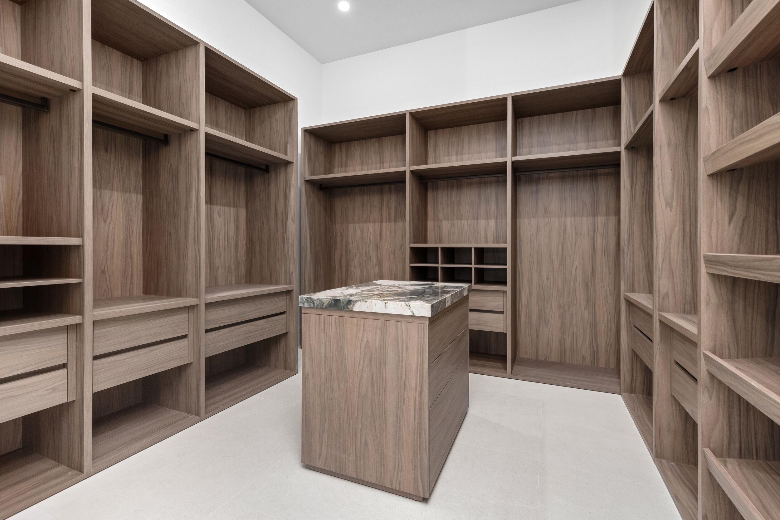 JUPITER HEIGHTS - Residential