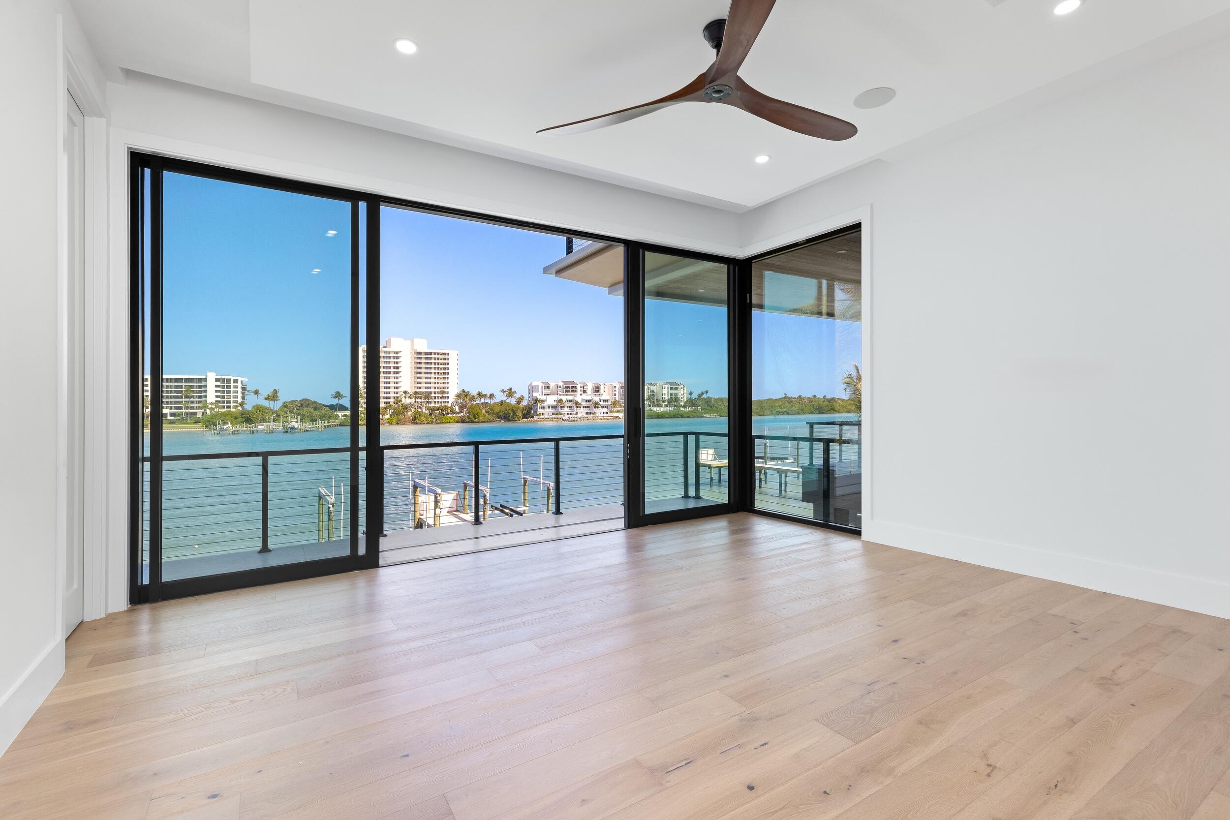 JUPITER HEIGHTS - Residential