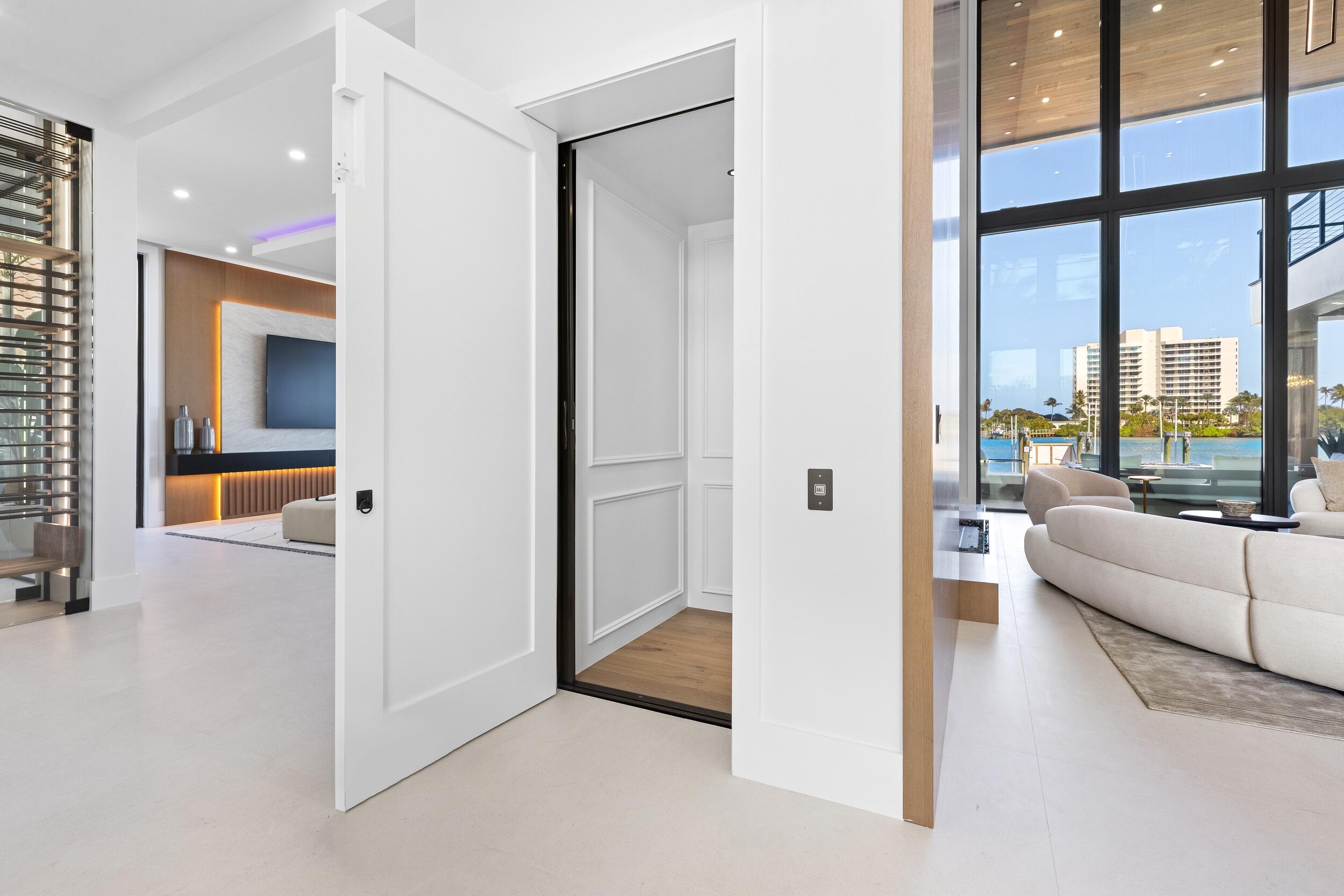 JUPITER HEIGHTS - Residential