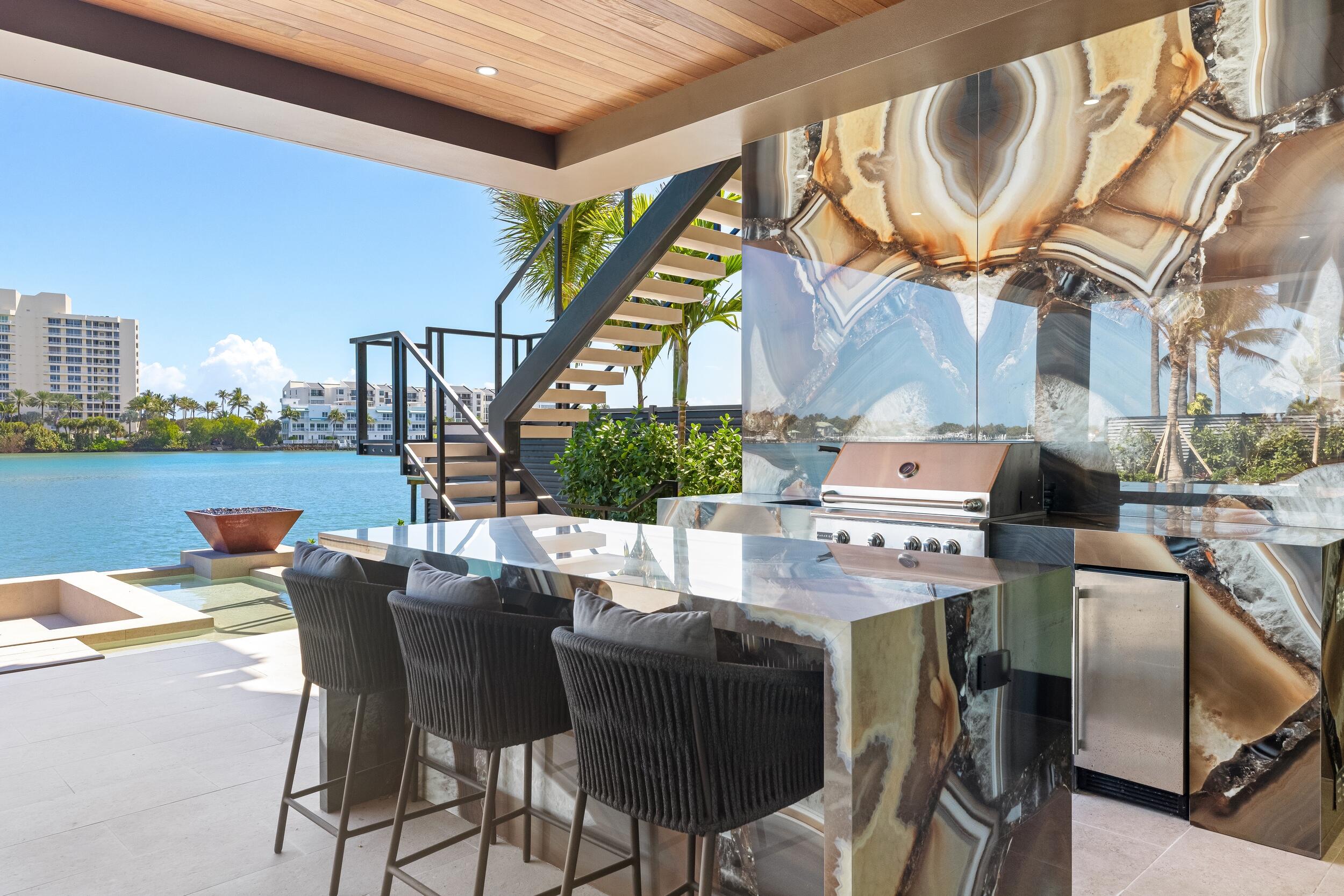 JUPITER HEIGHTS - Residential