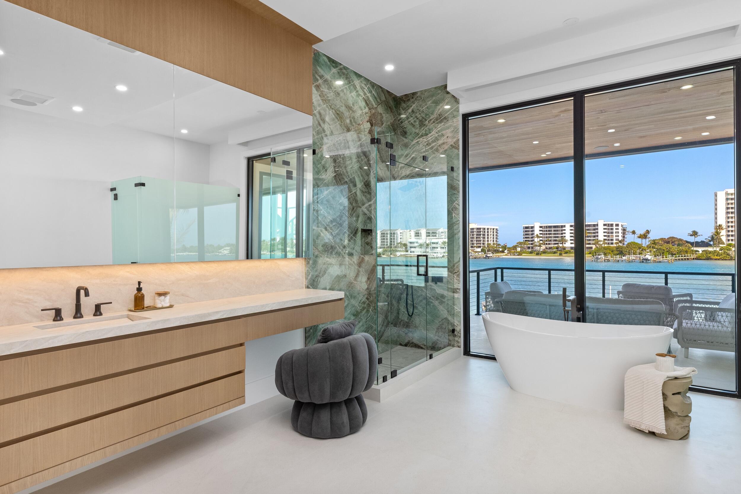 JUPITER HEIGHTS - Residential