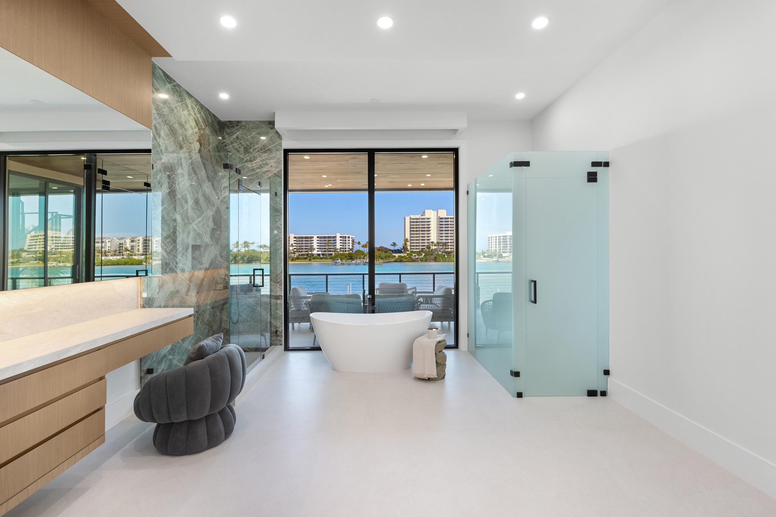 JUPITER HEIGHTS - Residential