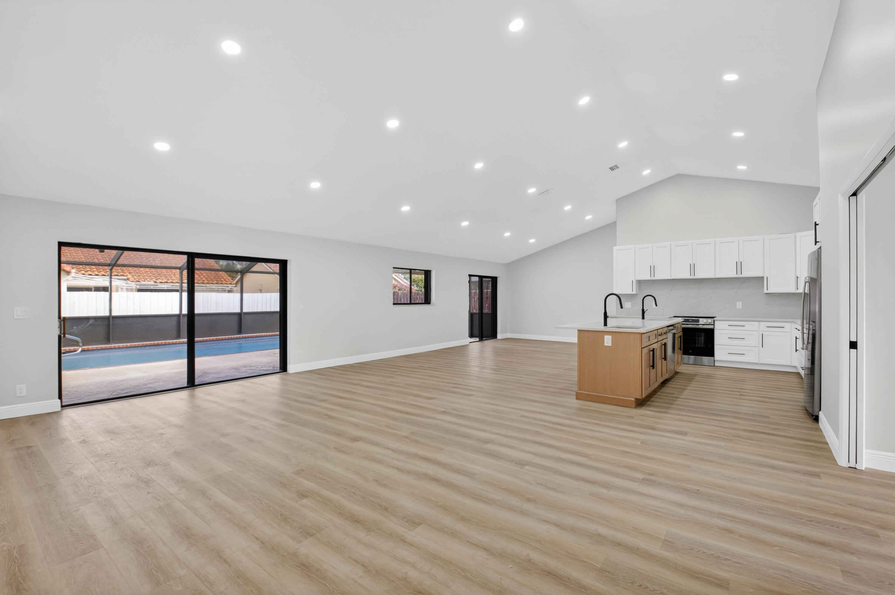 SUN VALLEY 2 - Residential