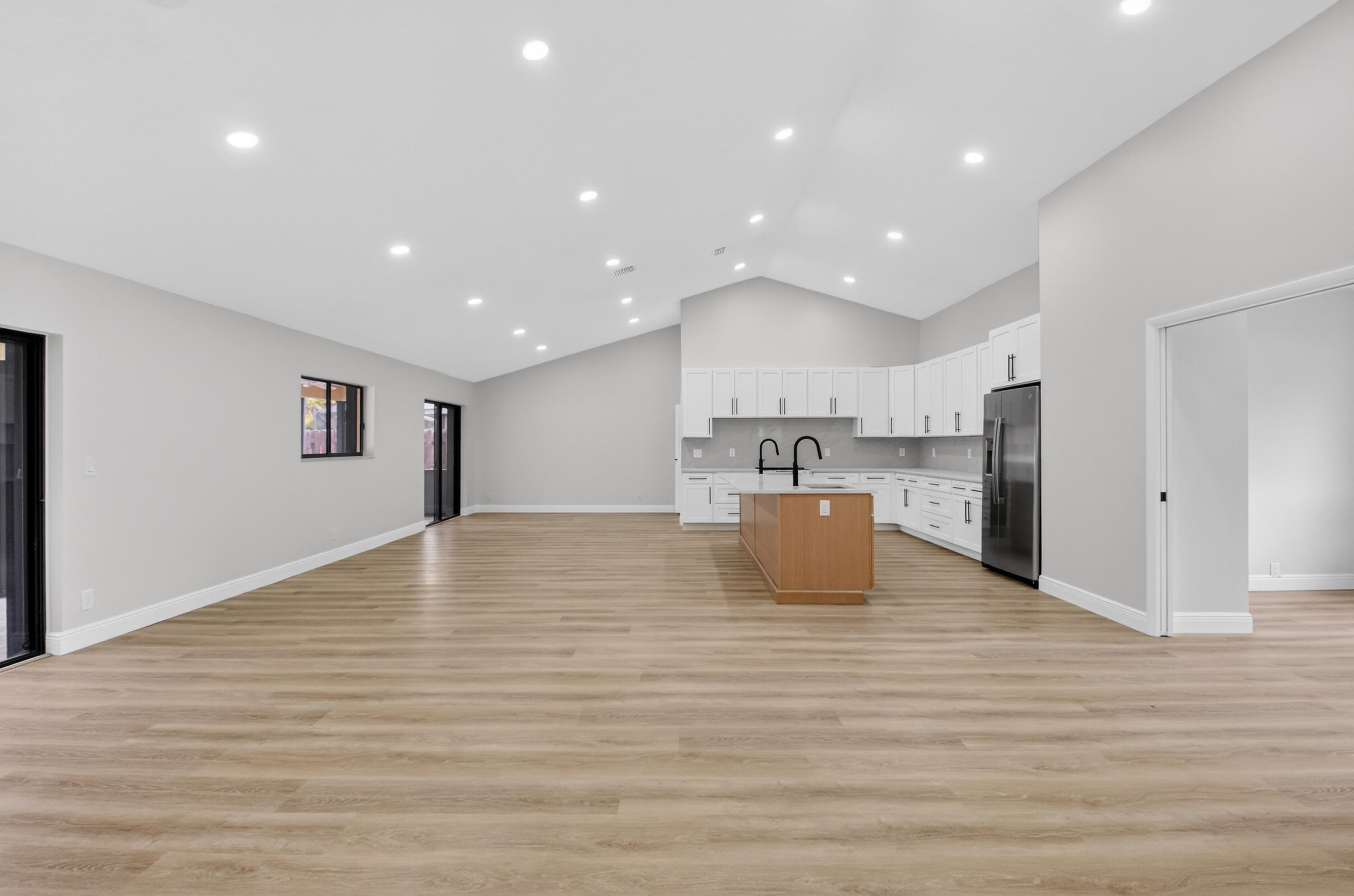 SUN VALLEY 2 - Residential