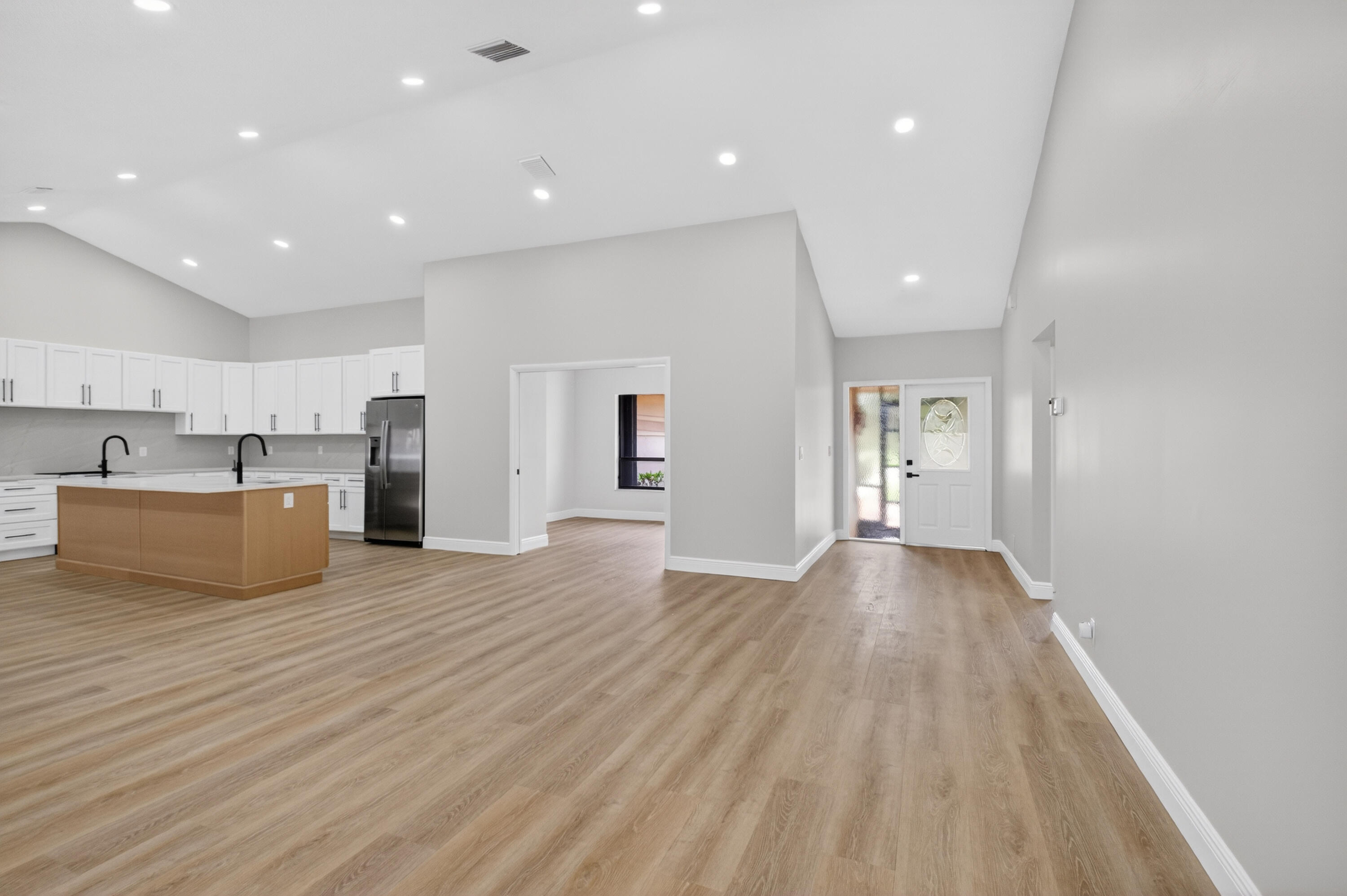 9362 Laurel Green Drive