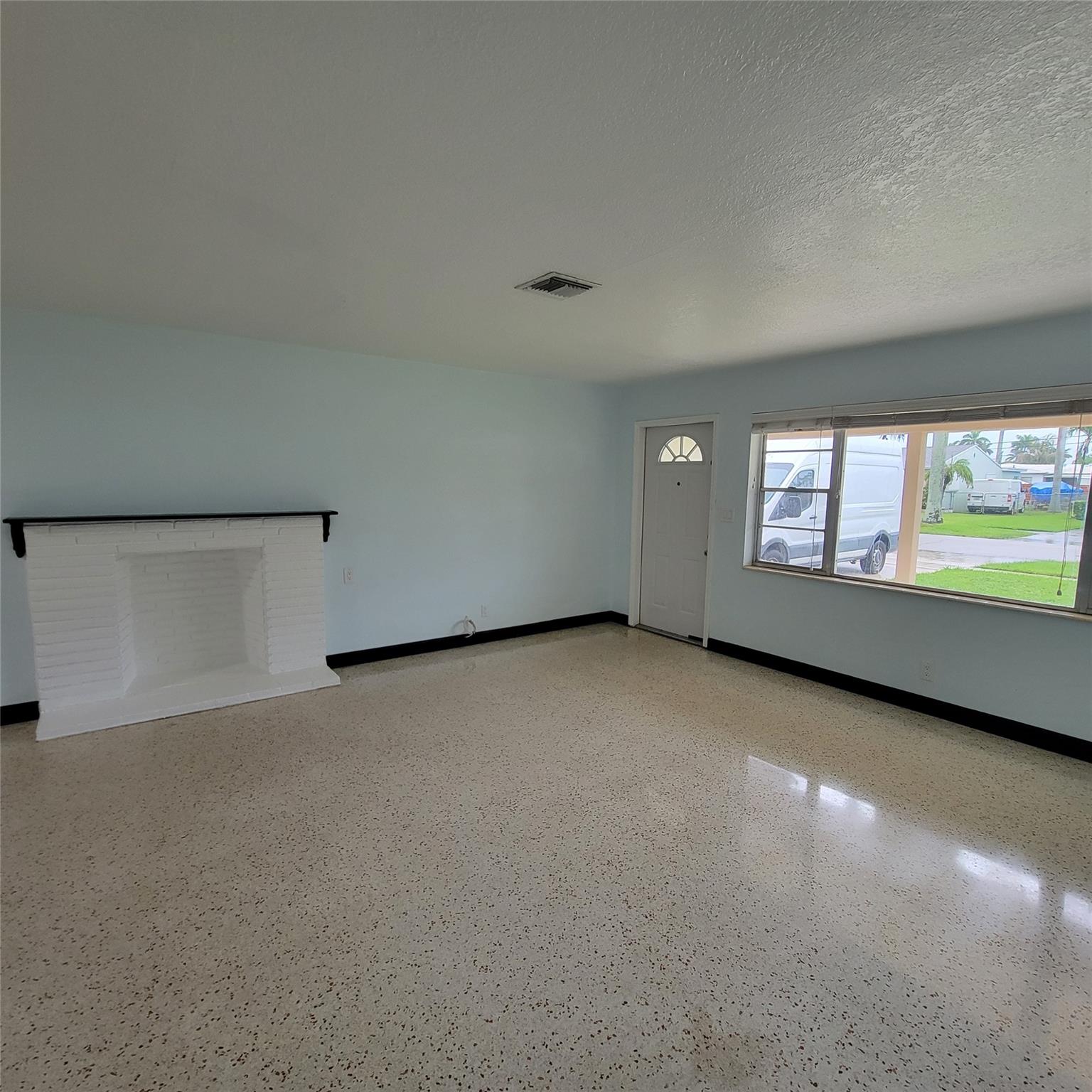 ORANGEBROOK GOLF ESTATES - Residential Lease