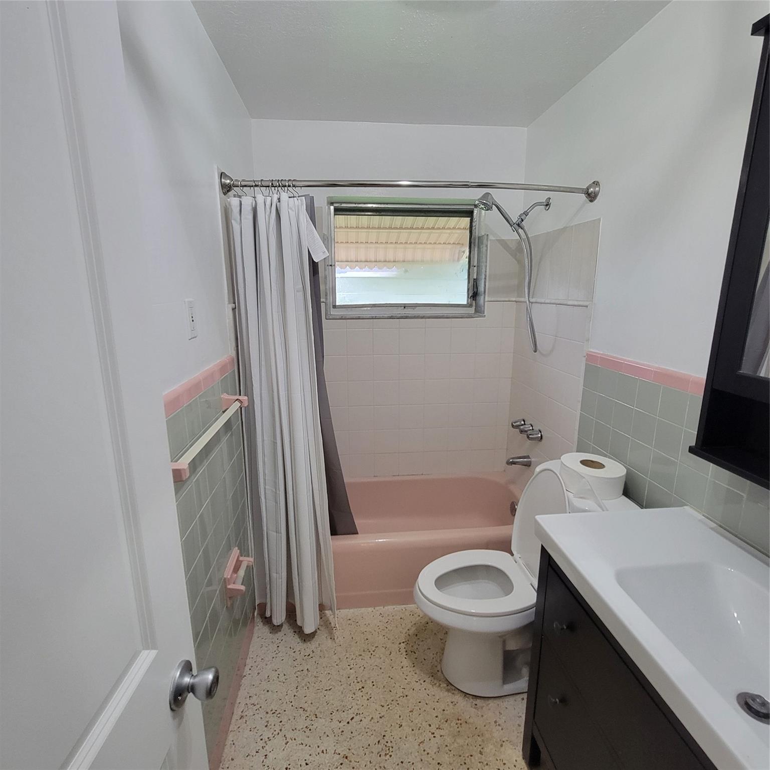 ORANGEBROOK GOLF ESTATES - Residential Lease