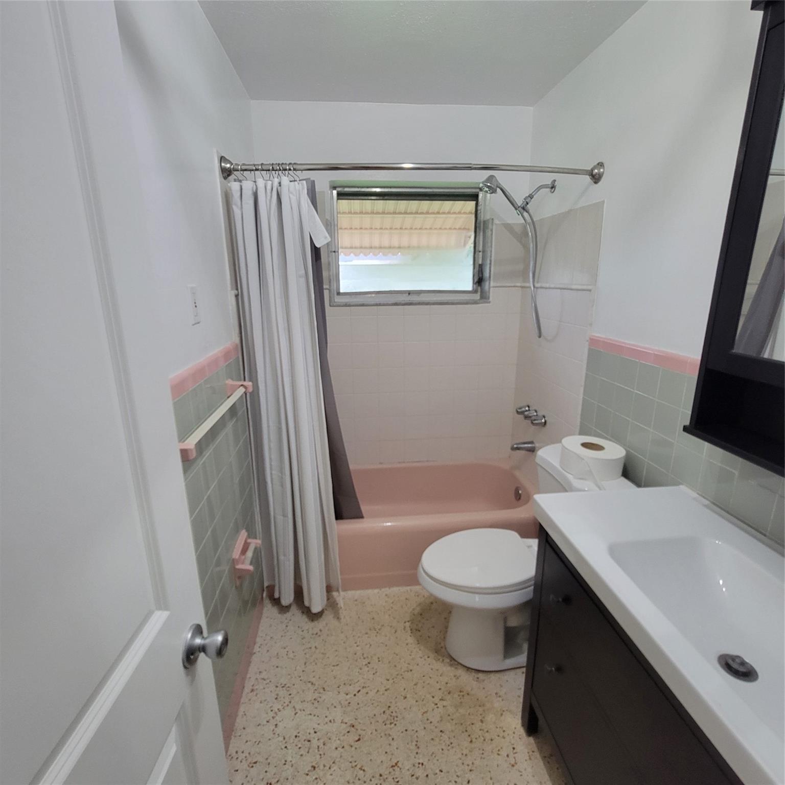 ORANGEBROOK GOLF ESTATES - Residential Lease