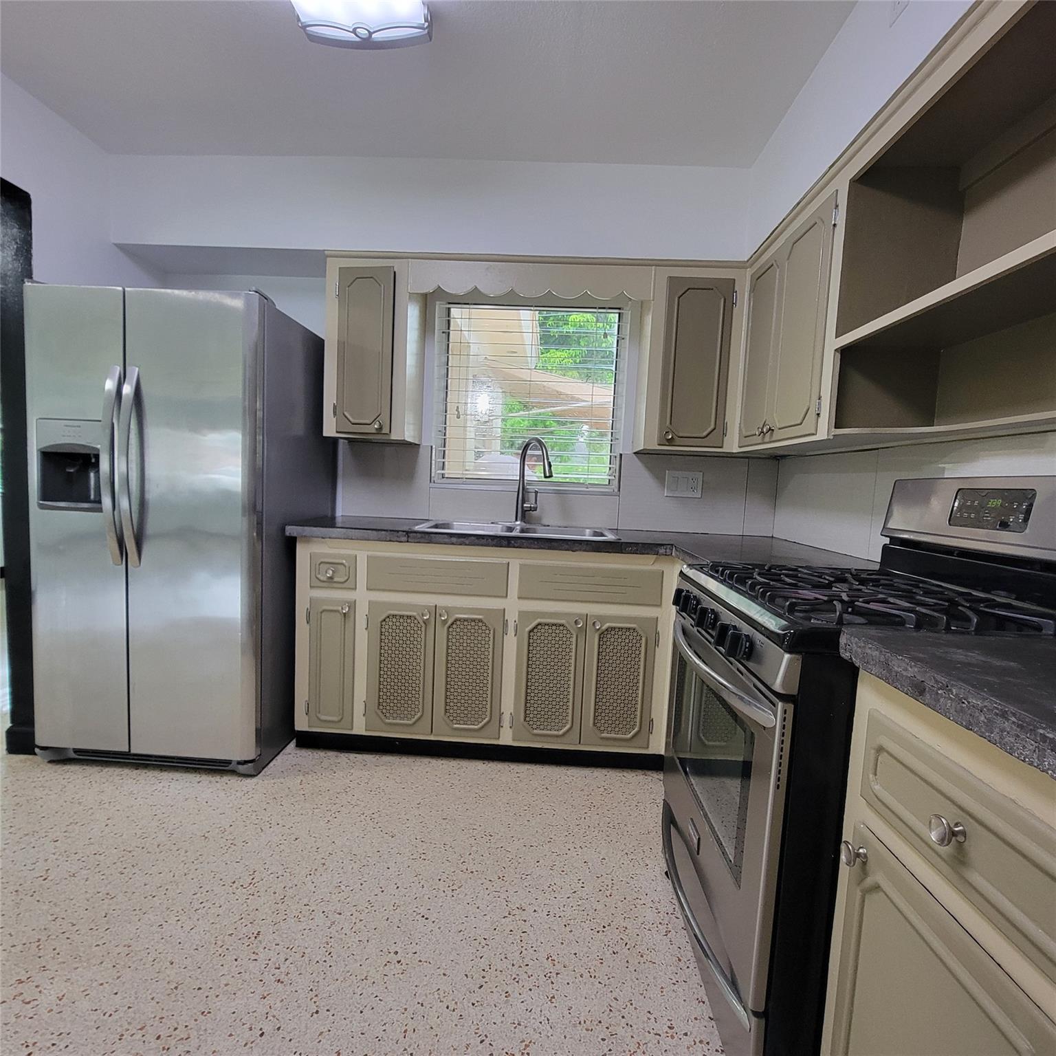 ORANGEBROOK GOLF ESTATES - Residential Lease