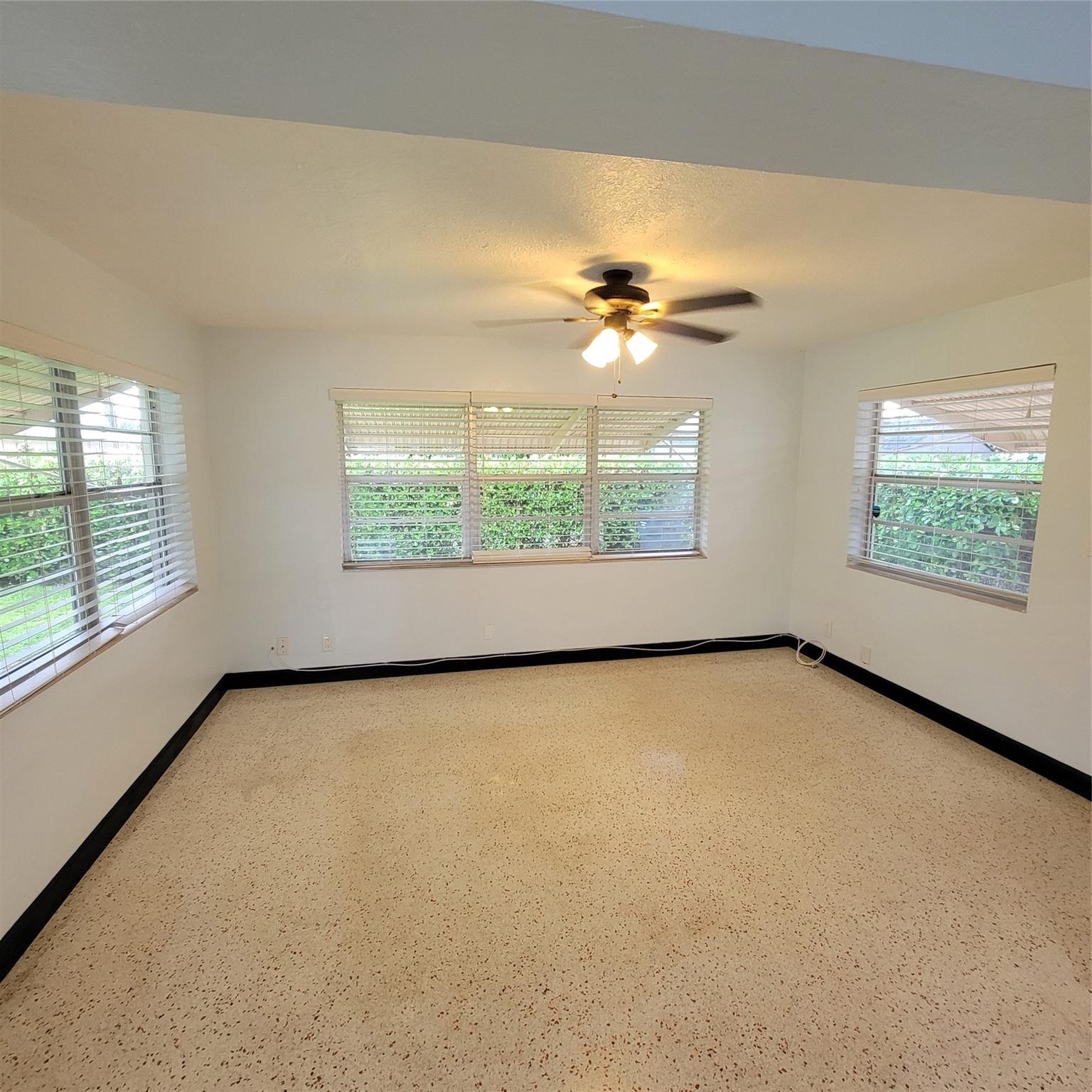 ORANGEBROOK GOLF ESTATES - Residential Lease