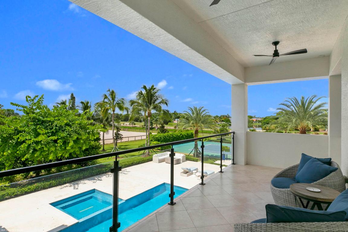 PADDOCK PARK 2 OF WELLINGTON - Residential