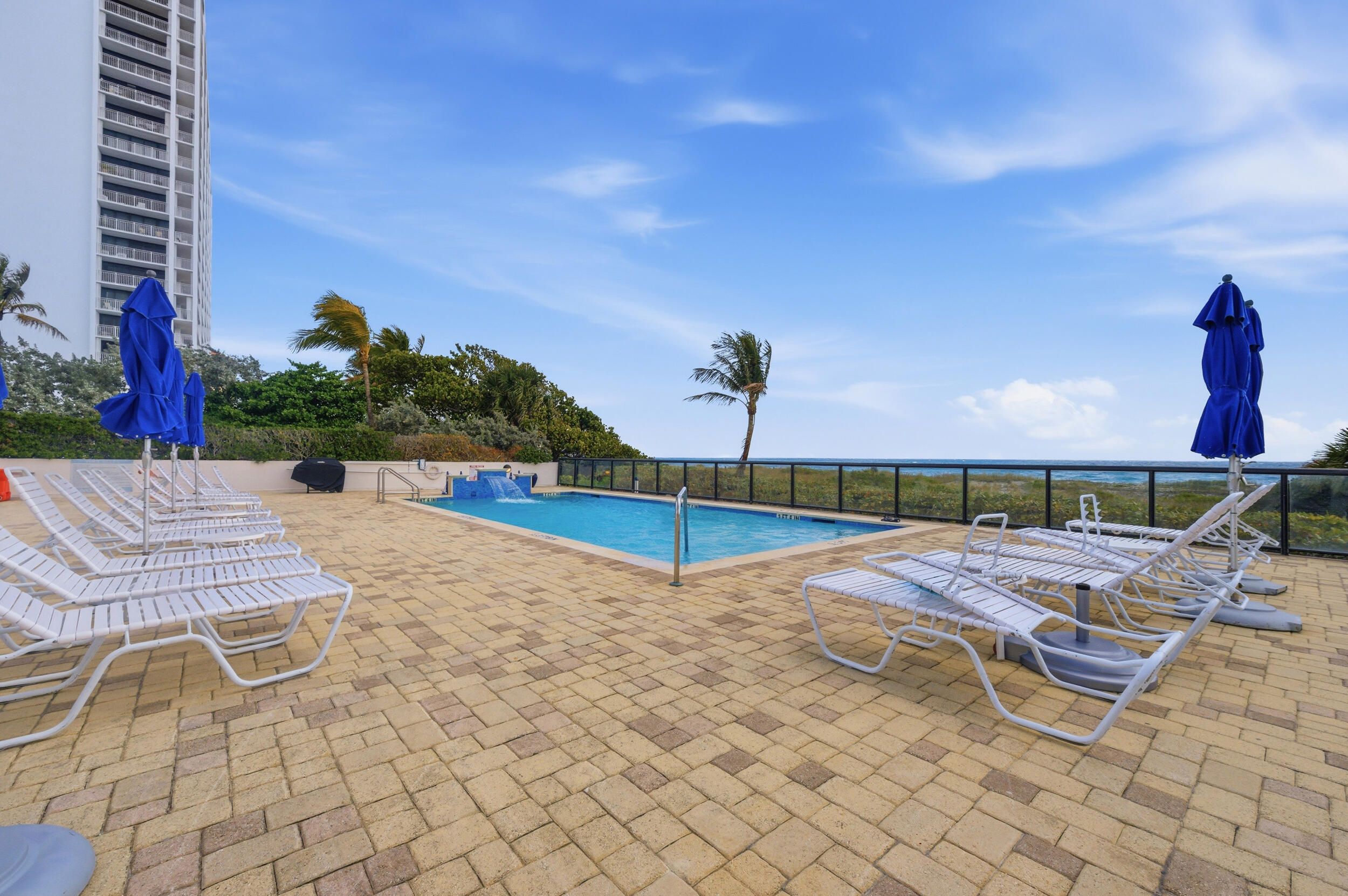 OCEAN TOWERS CONDO - Residential