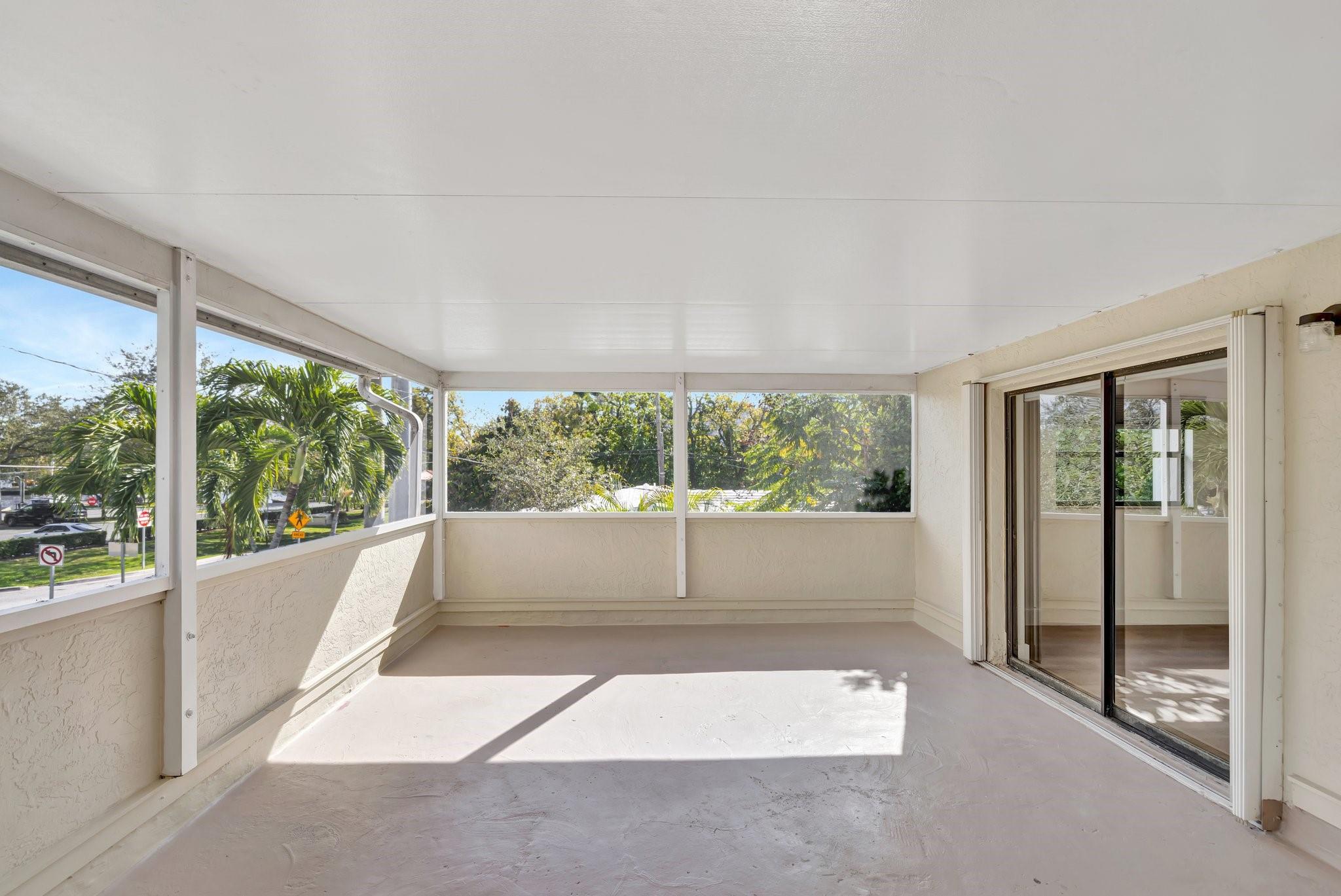 Bryan's Sub - Residential Lease