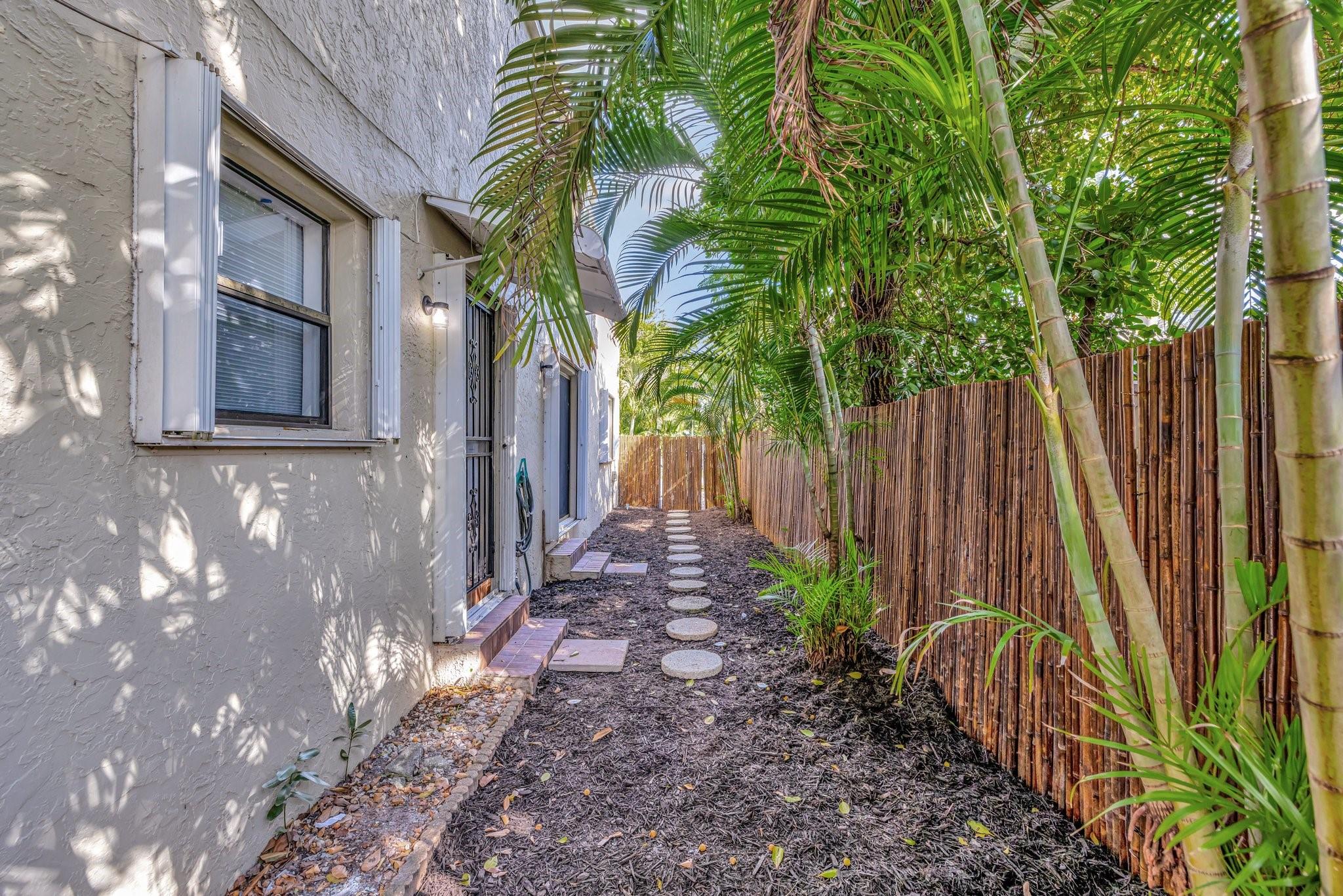 Bryan's Sub - Residential Lease