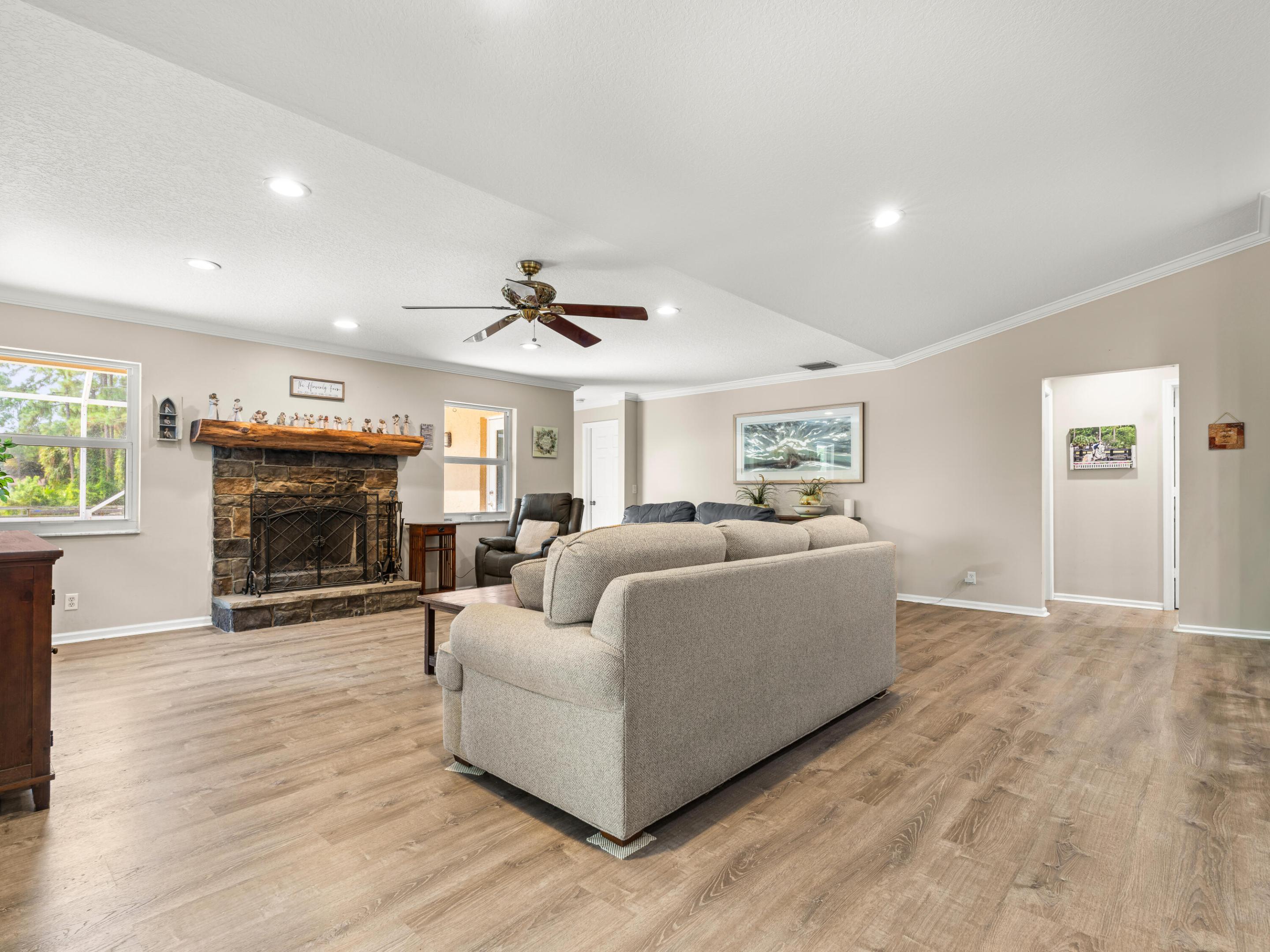 The Acreage - Residential