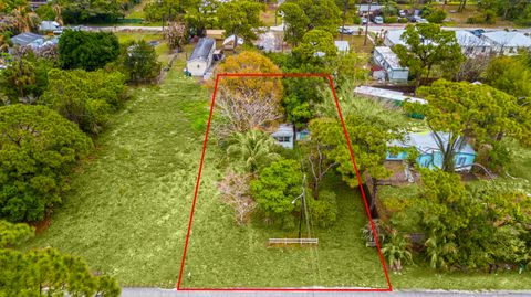 5167 SE Isabelita Avenue SE Stuart FL 34997