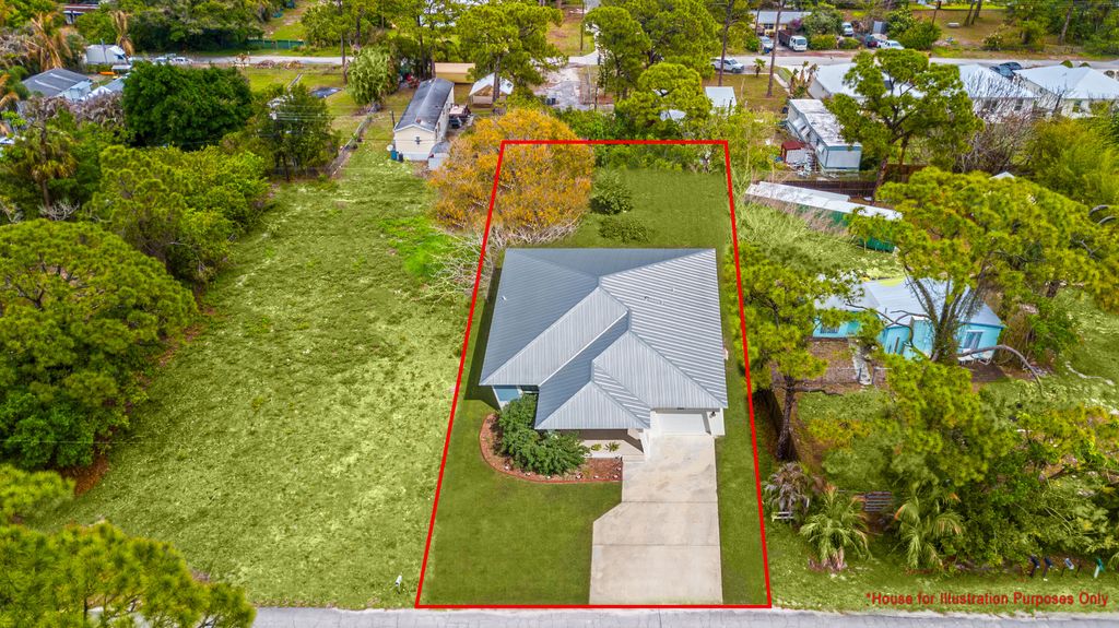 Photo of 5167 SE Isabelita Avenue SE, Stuart, FL 34997 (MLS # B26012535)