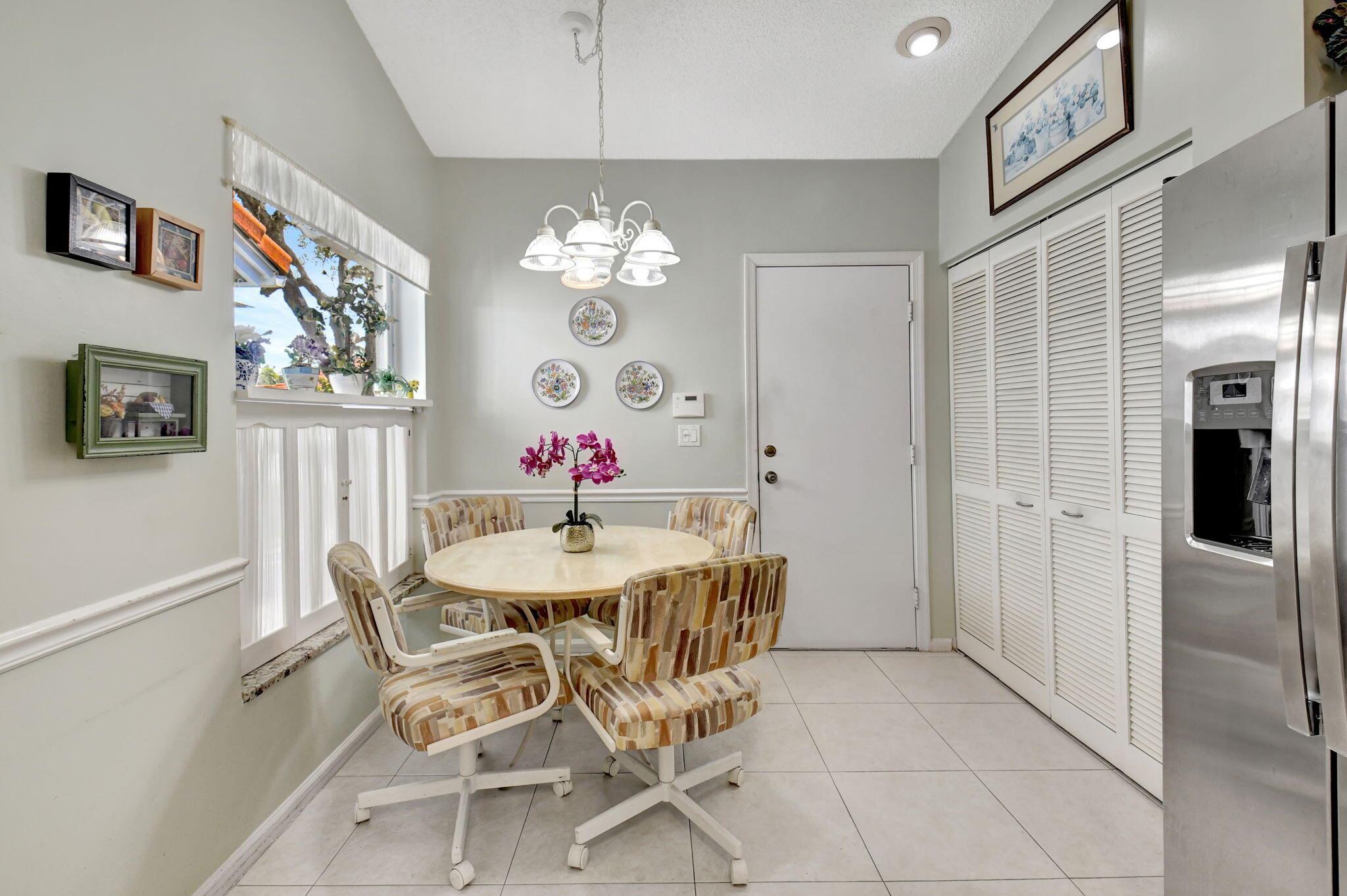 7283 Summer Tree Drive