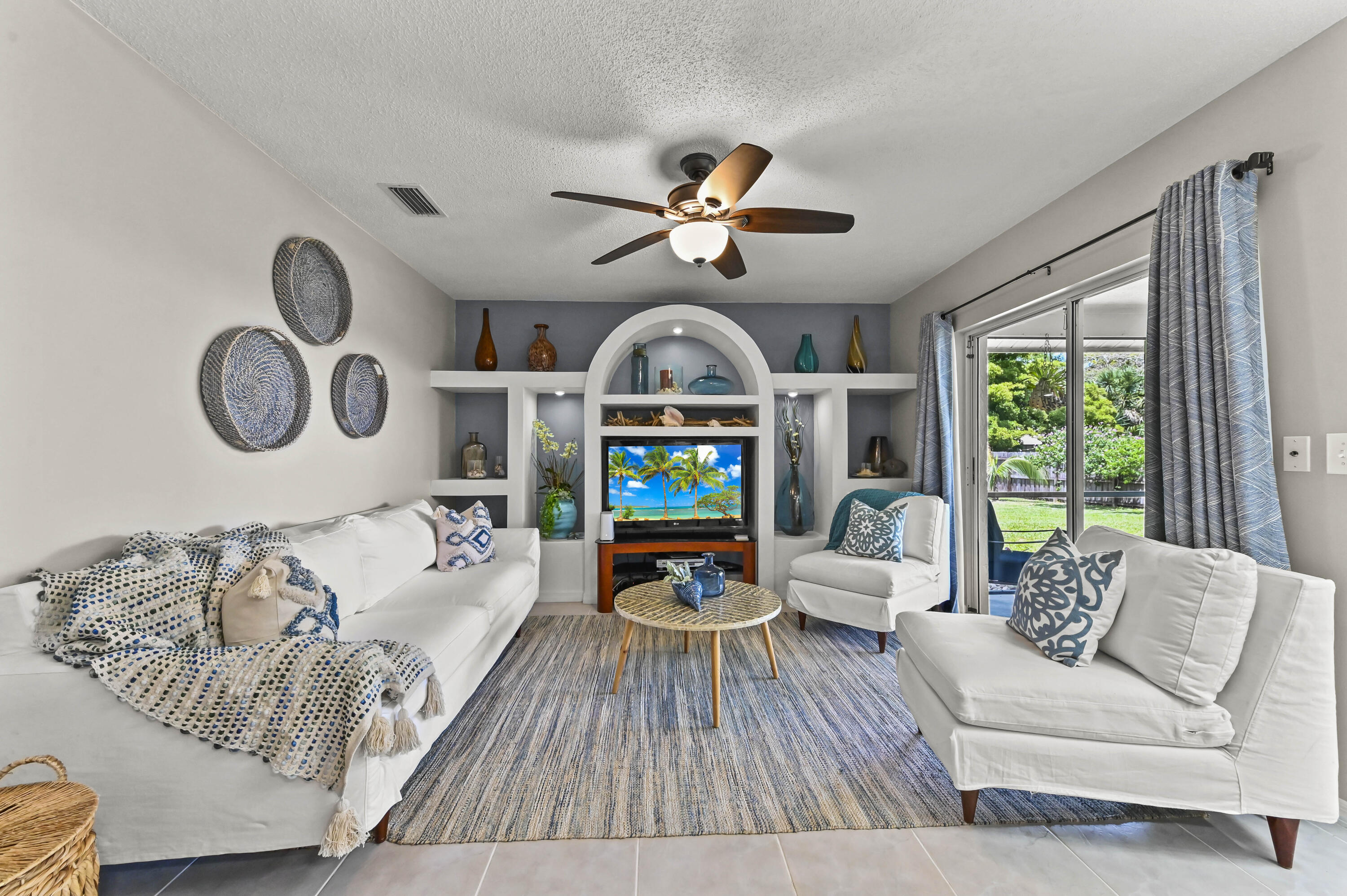 ROYAL PINES ESTATES - Residential