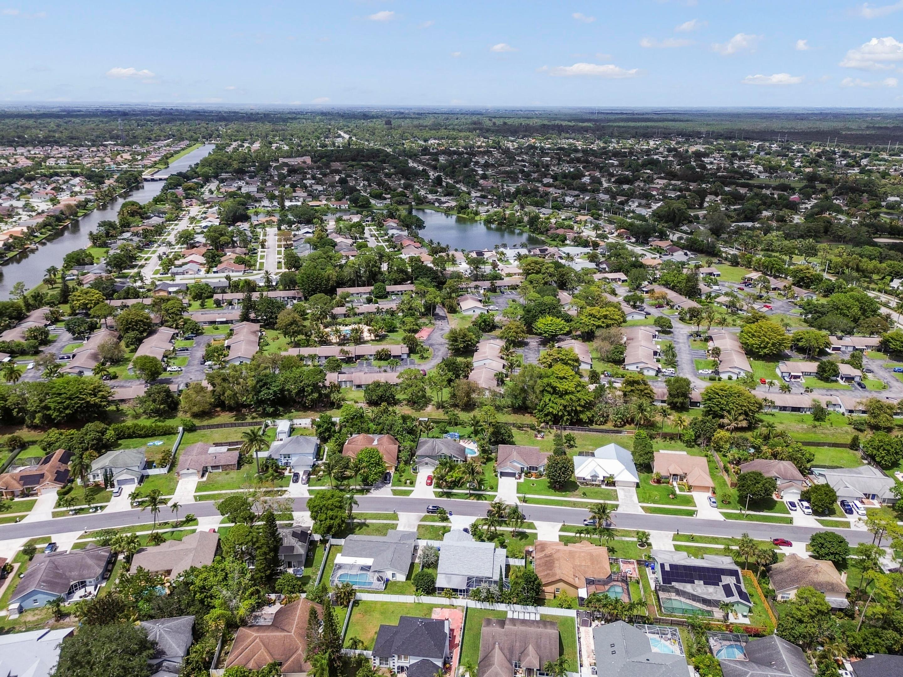 ROYAL PINES ESTATES - Residential