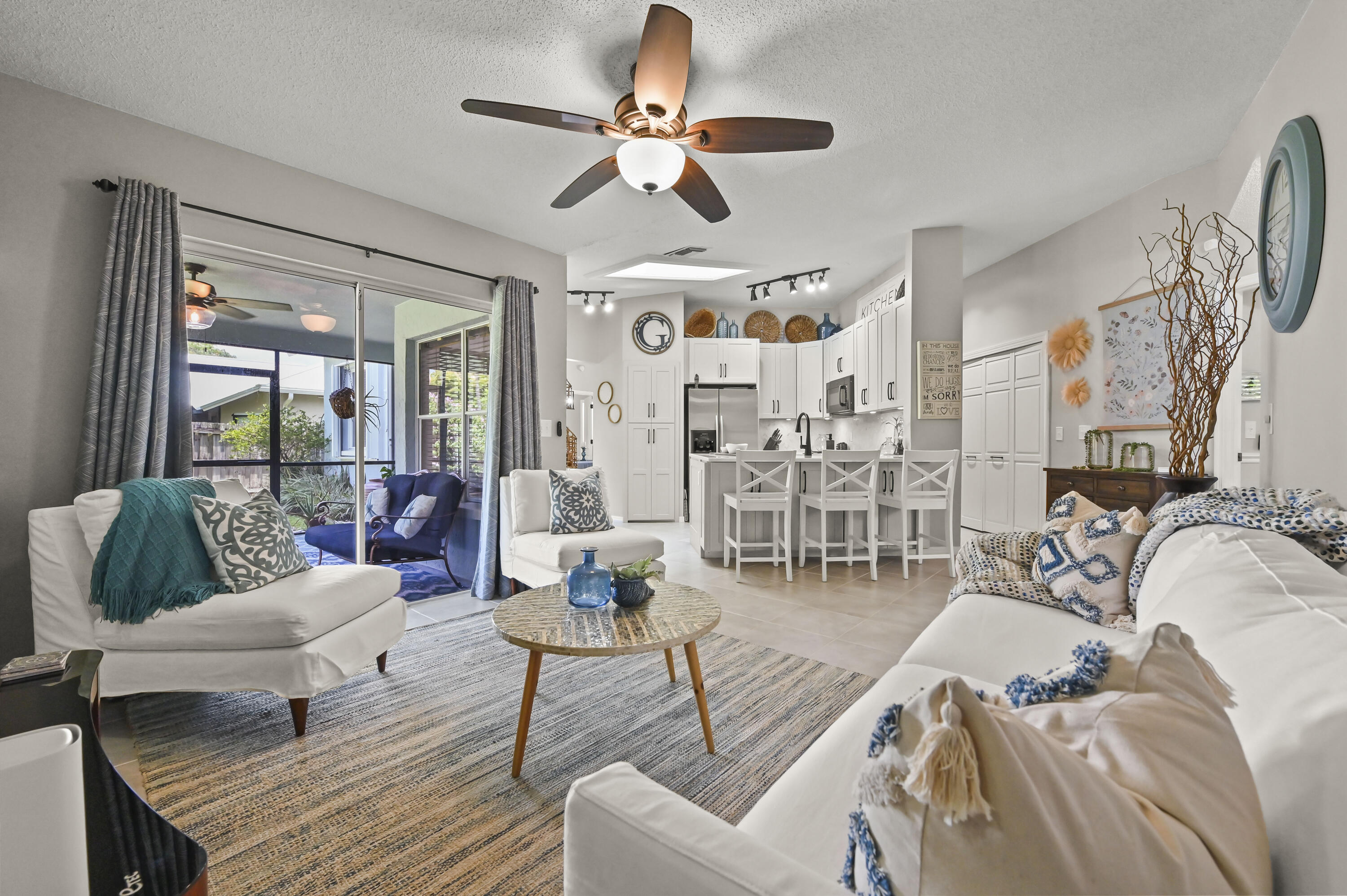 ROYAL PINES ESTATES - Residential