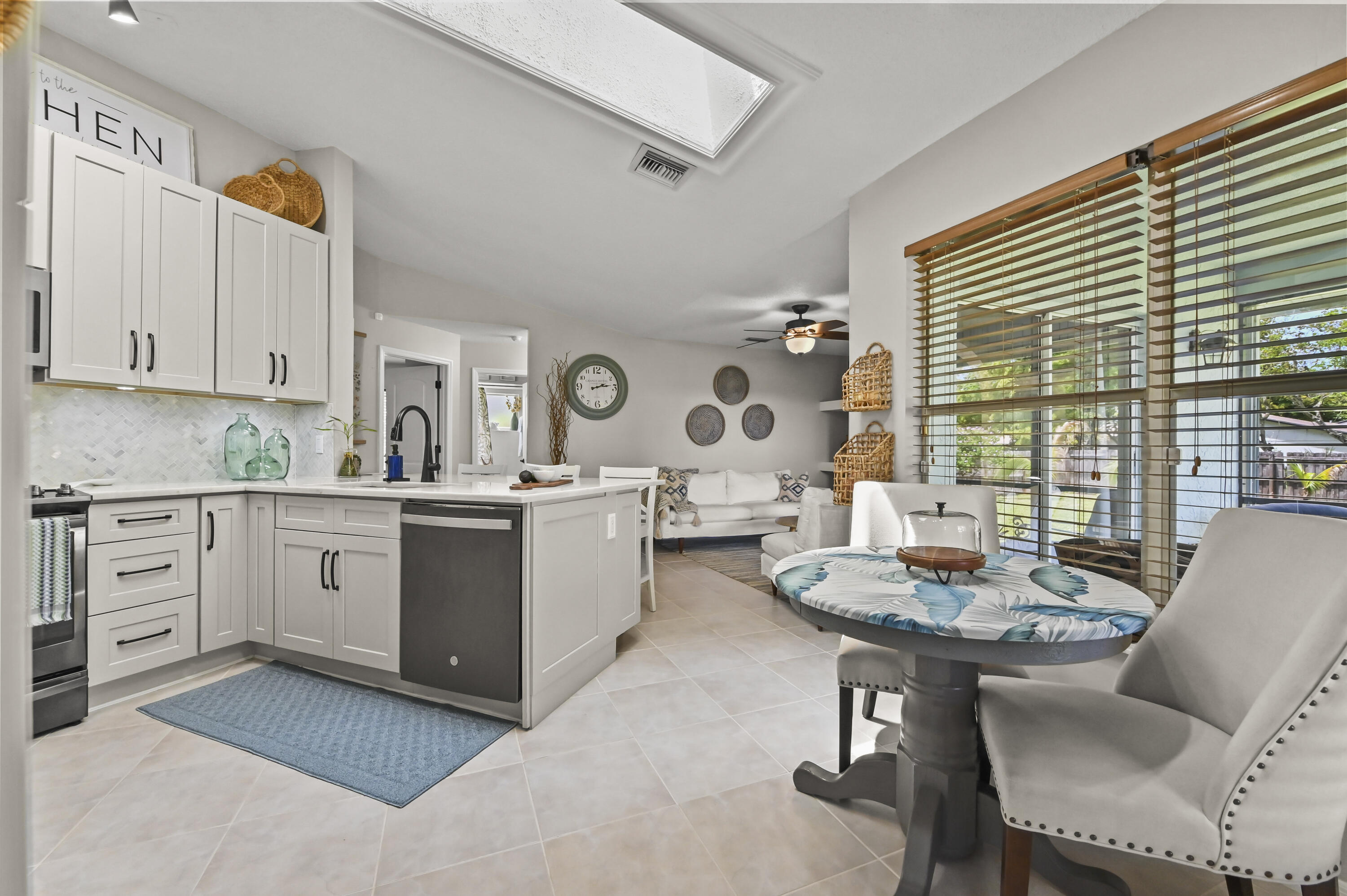 ROYAL PINES ESTATES - Residential