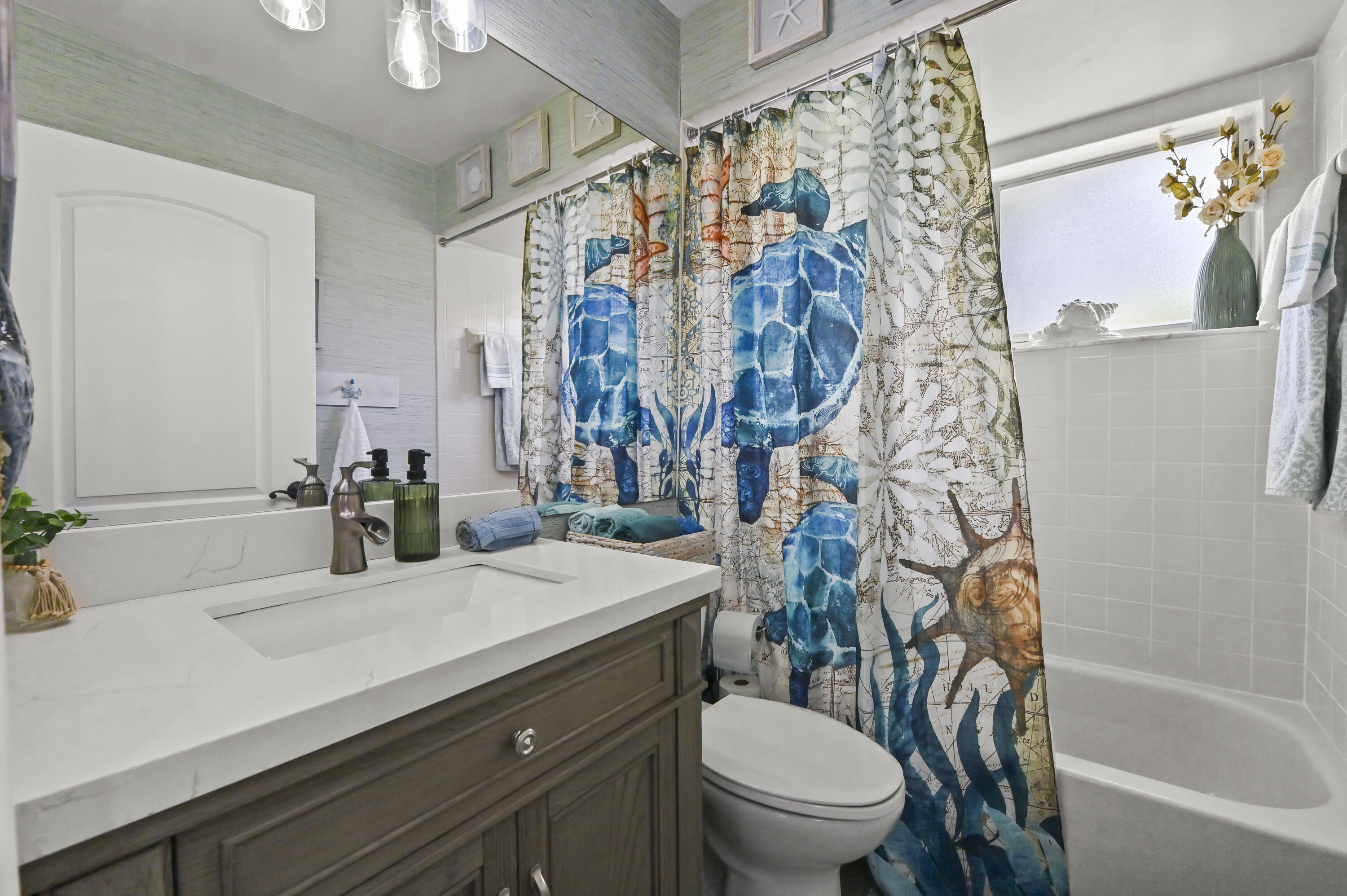 ROYAL PINES ESTATES - Residential