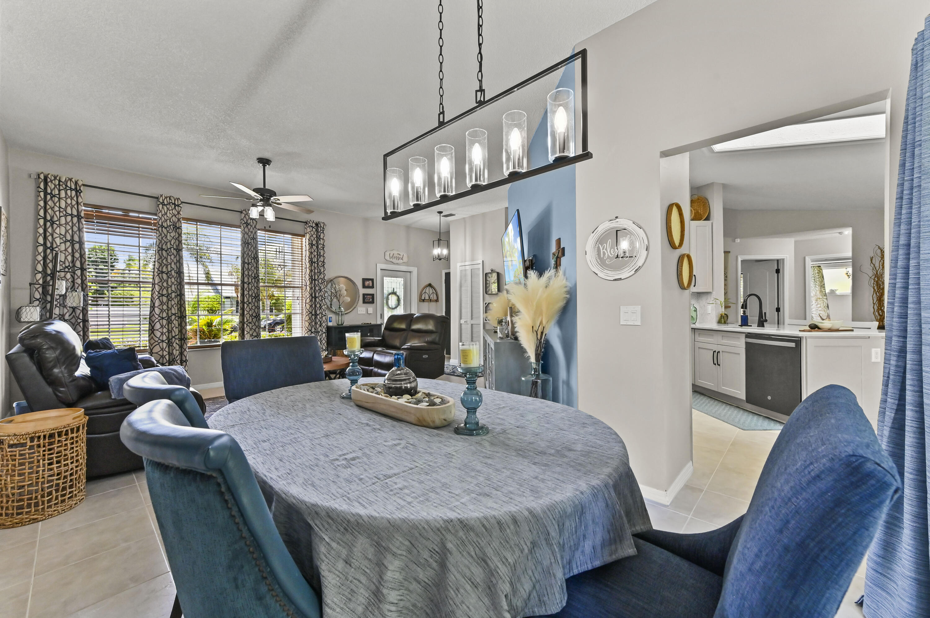 ROYAL PINES ESTATES - Residential