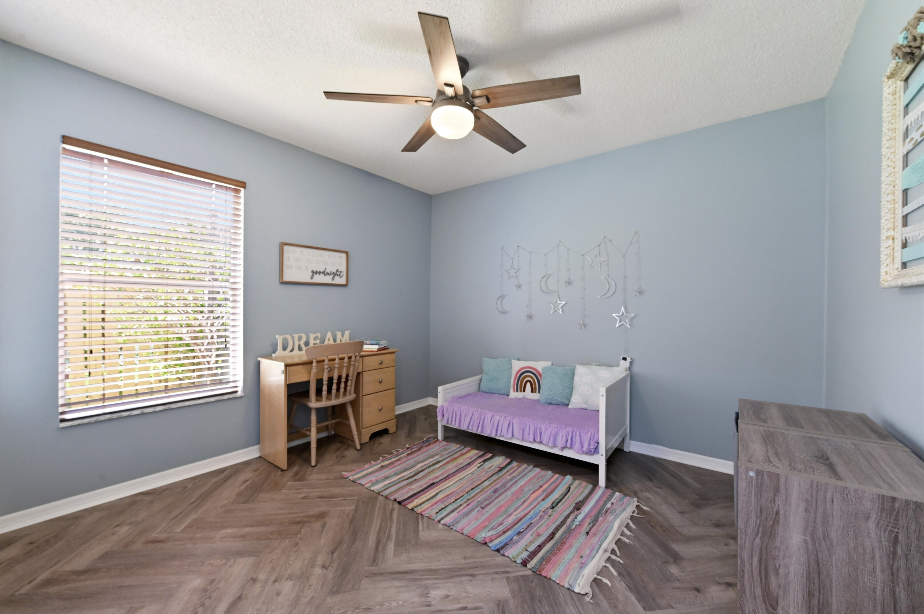 ROYAL PINES ESTATES - Residential