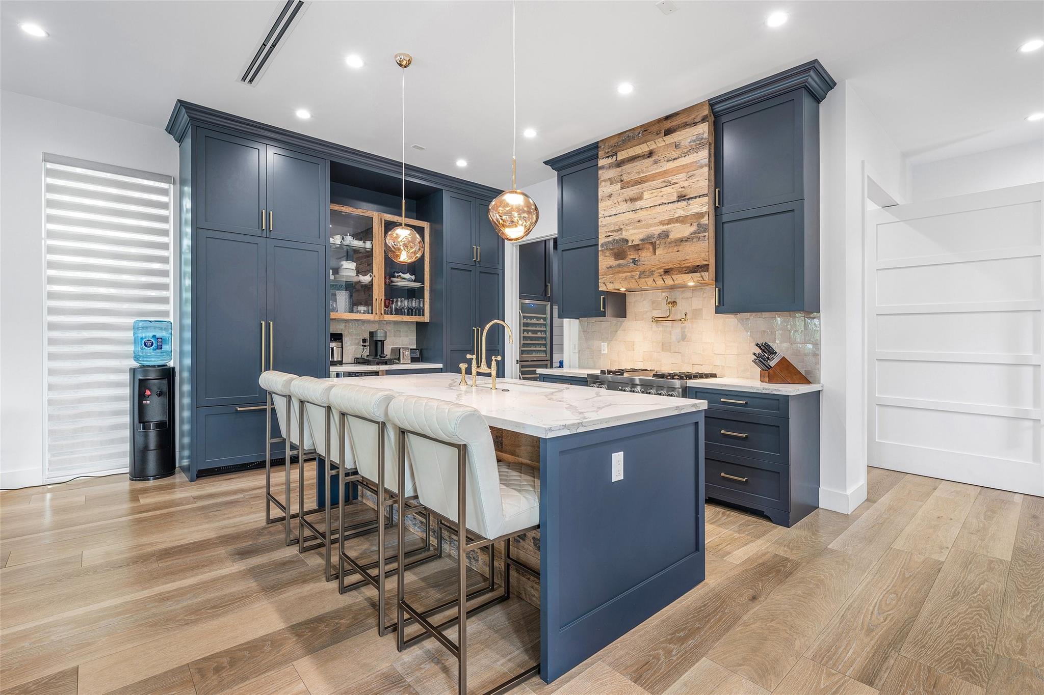 COLEE HAMMOCK - Residential