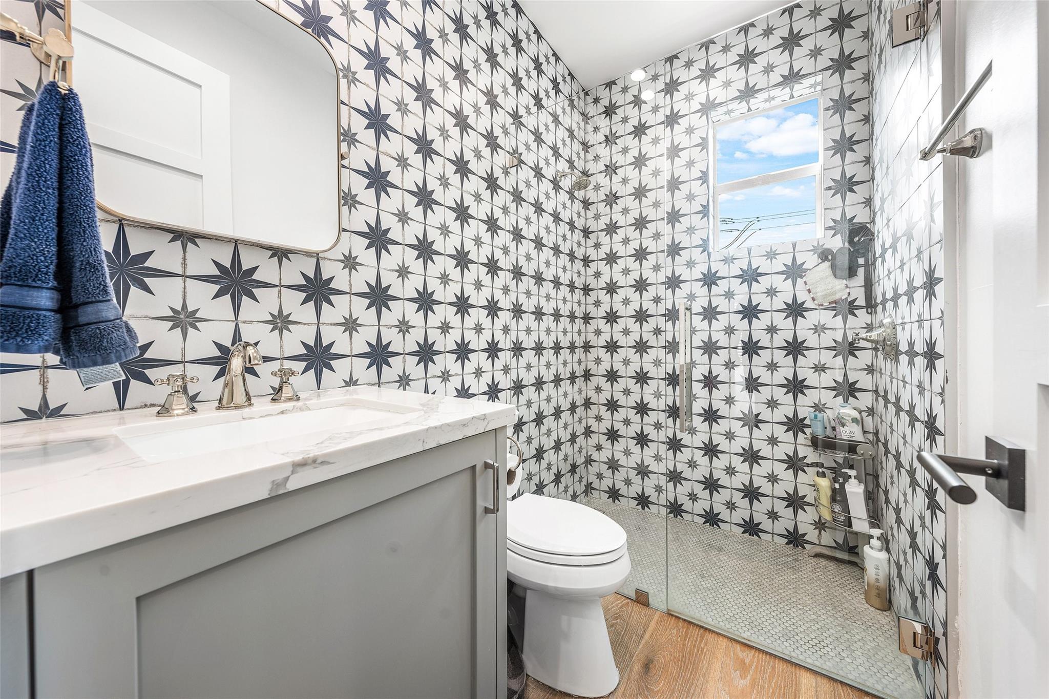 COLEE HAMMOCK - Residential