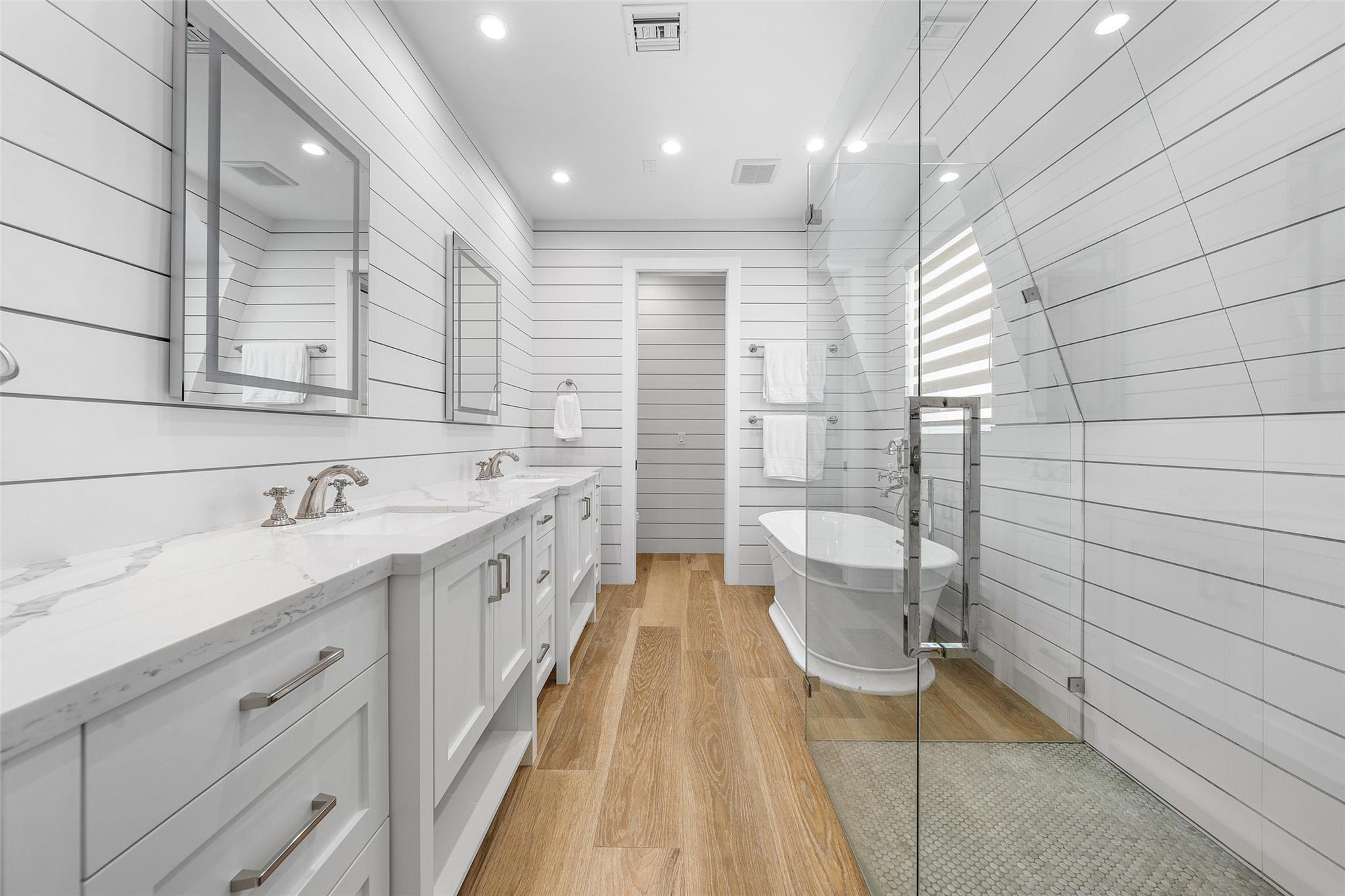 COLEE HAMMOCK - Residential