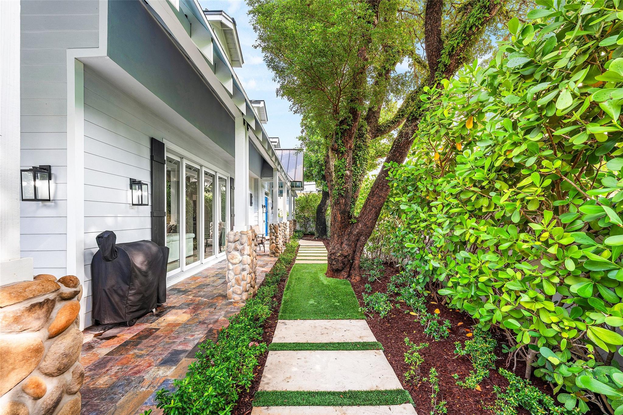 COLEE HAMMOCK - Residential