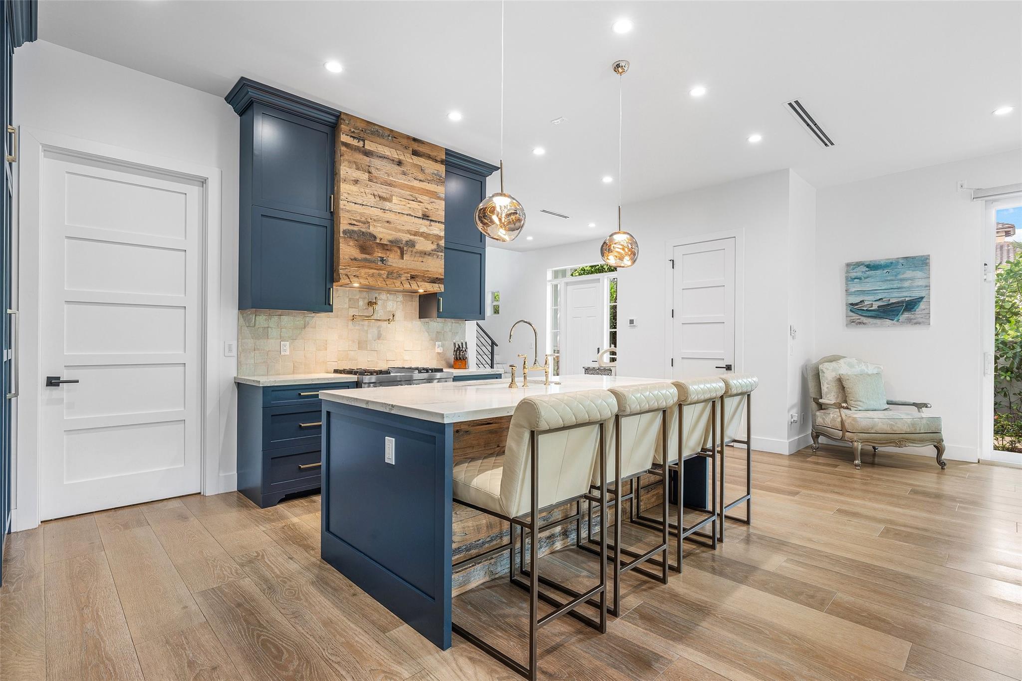 COLEE HAMMOCK - Residential