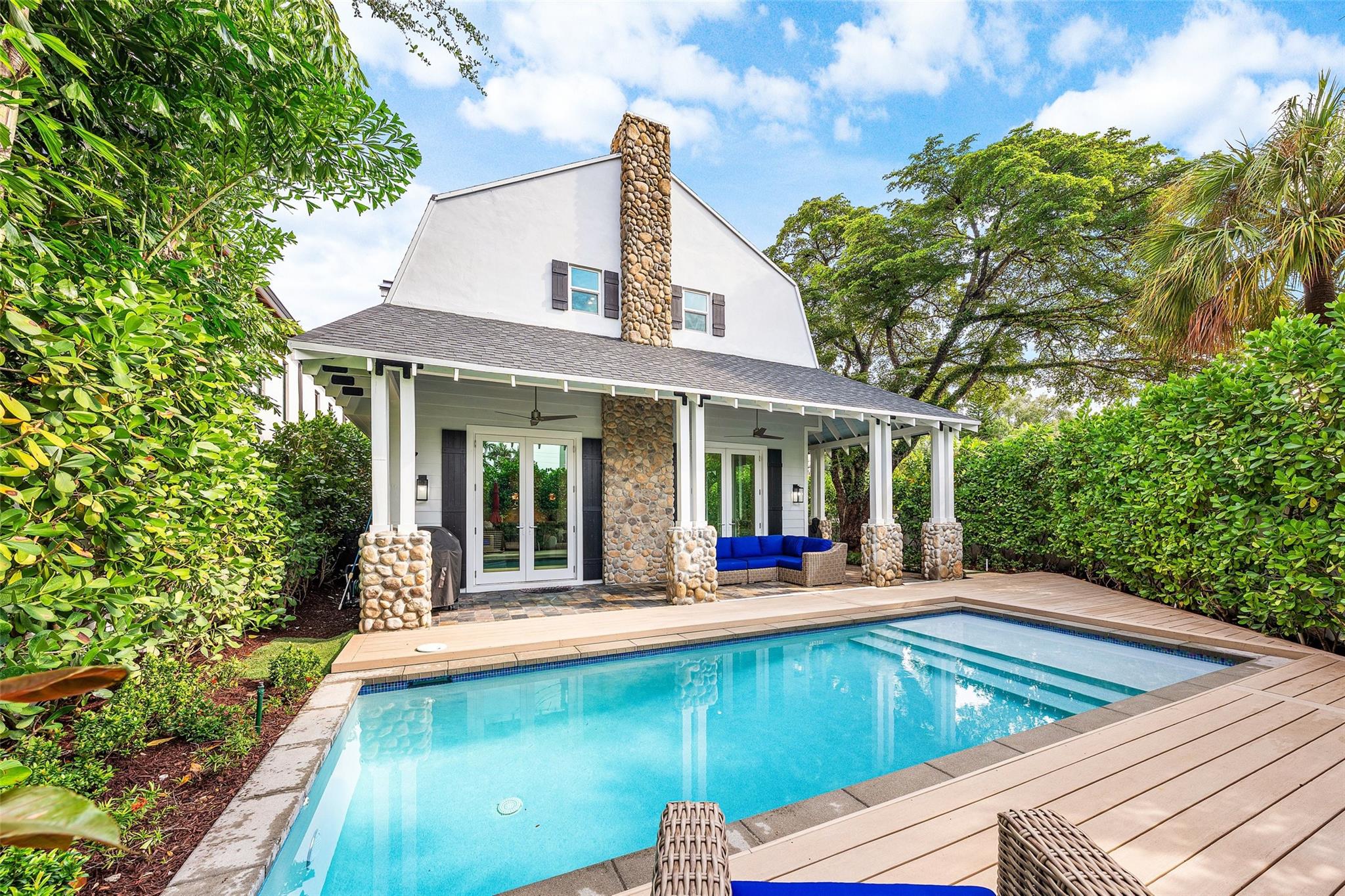 COLEE HAMMOCK - Residential