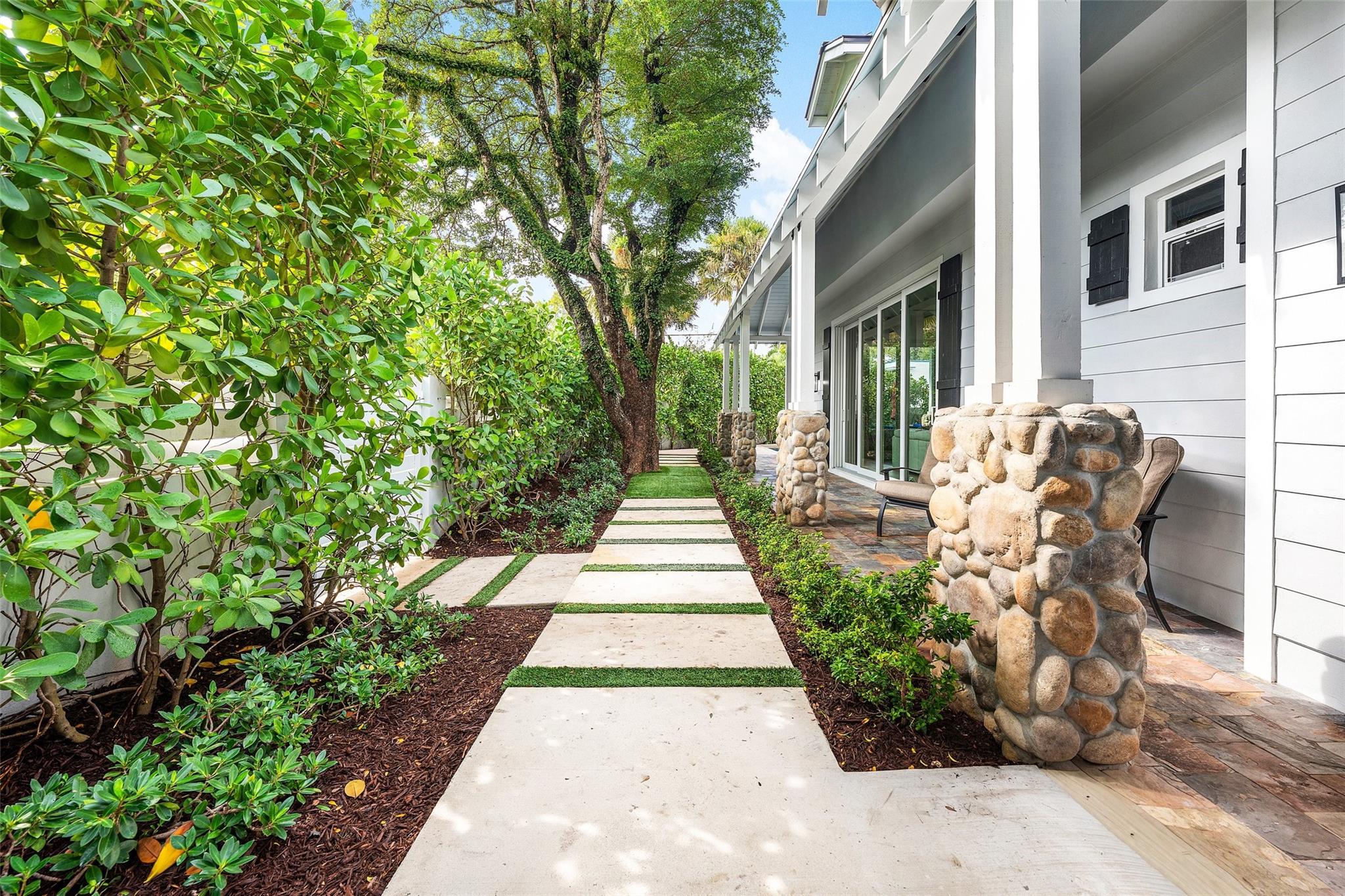 COLEE HAMMOCK - Residential