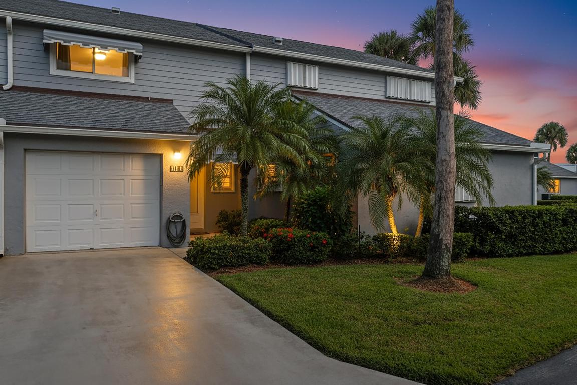 BREAKERS LANDING - Residential