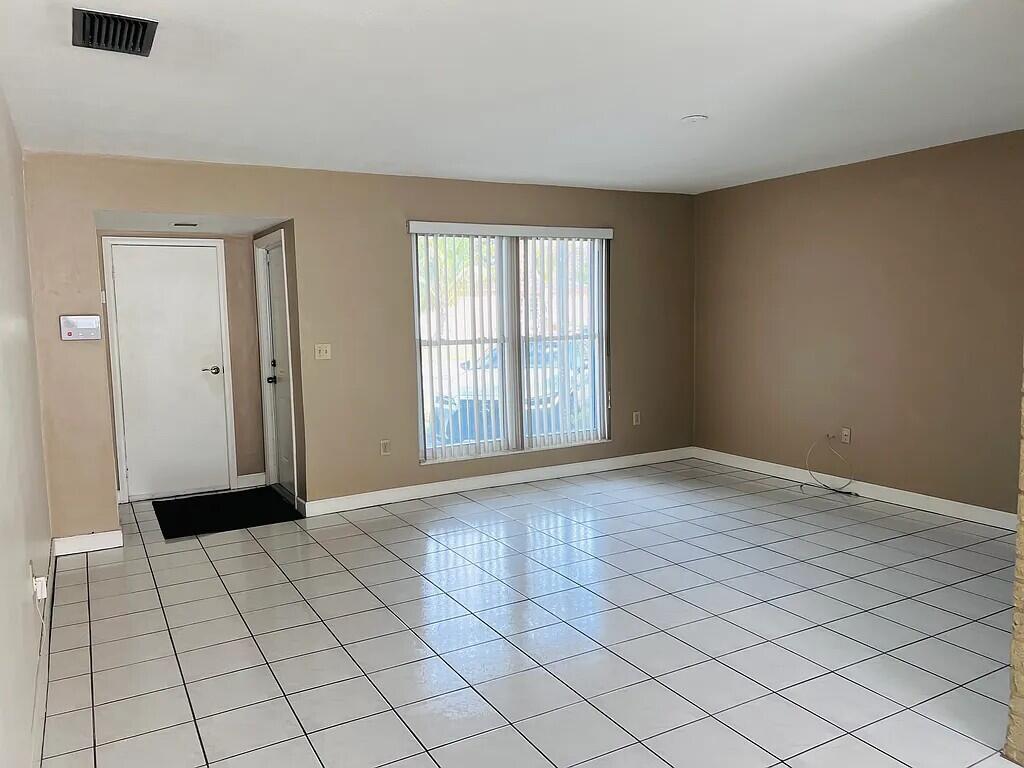 SUNRISE GOLF VILLAGE - Residential Lease