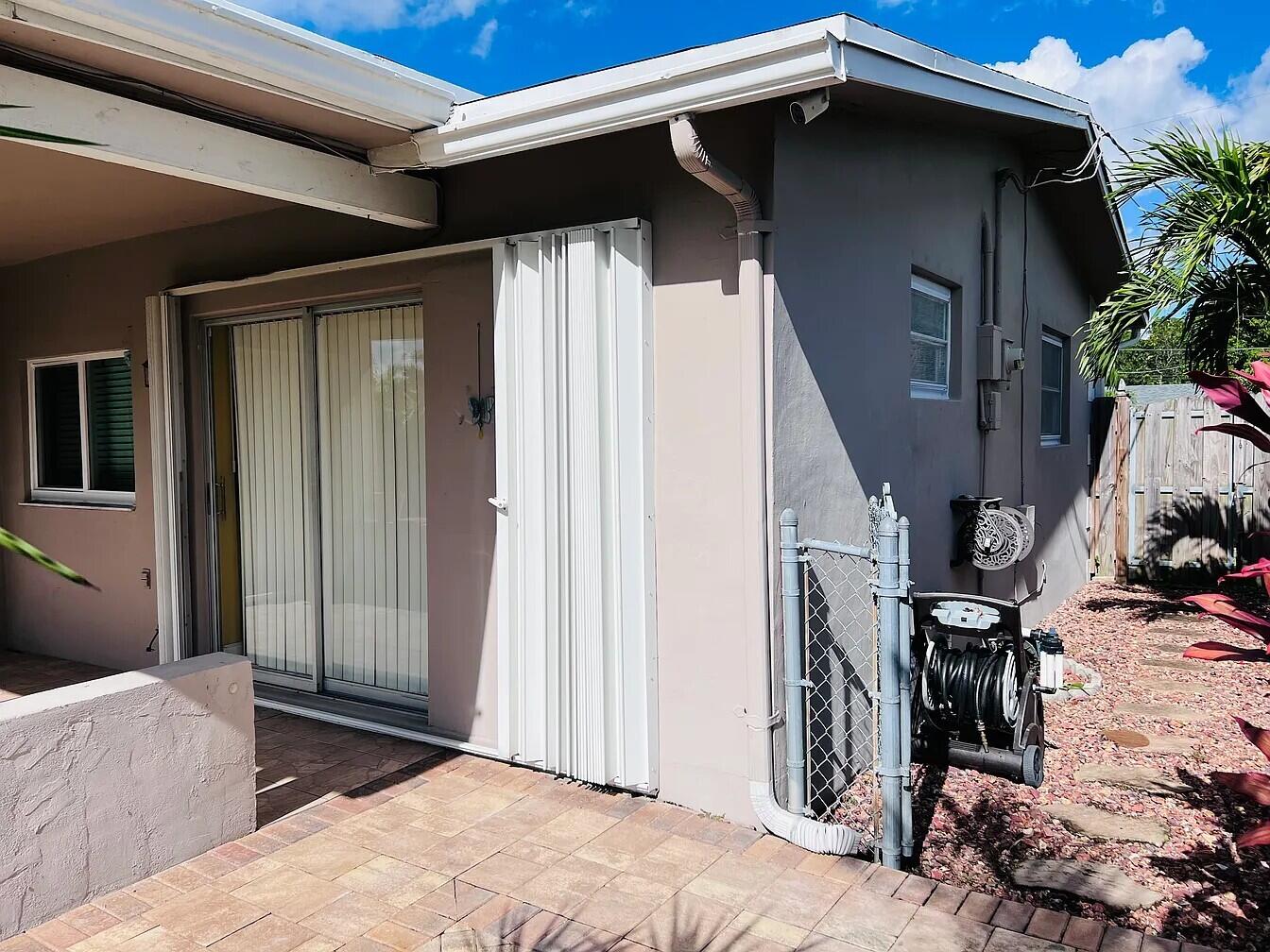 SUNRISE GOLF VILLAGE - Residential Lease