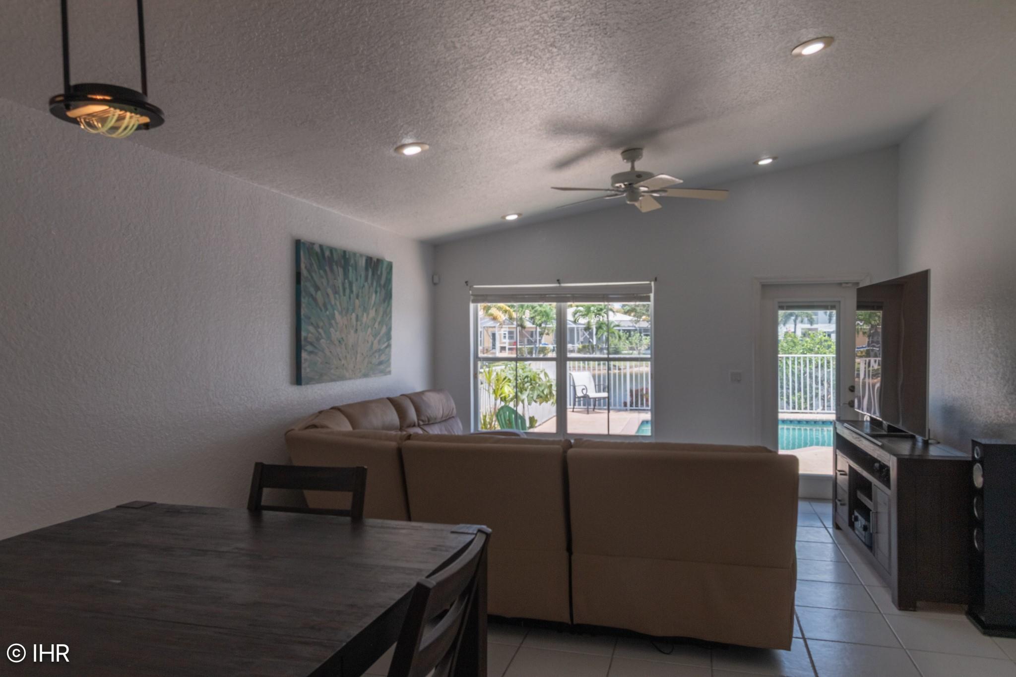 12333 NW 55th St