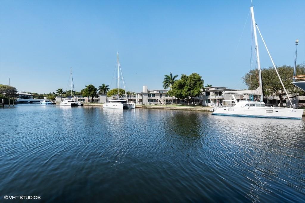 Sunrise Key 45-6 B - Residential