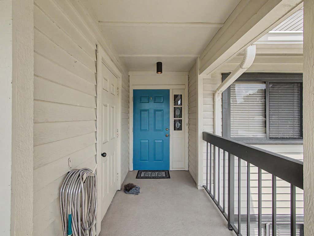 Photo of 5132 SE CLUB Way #202, Stuart, FL 34997 (MLS # B26059759)