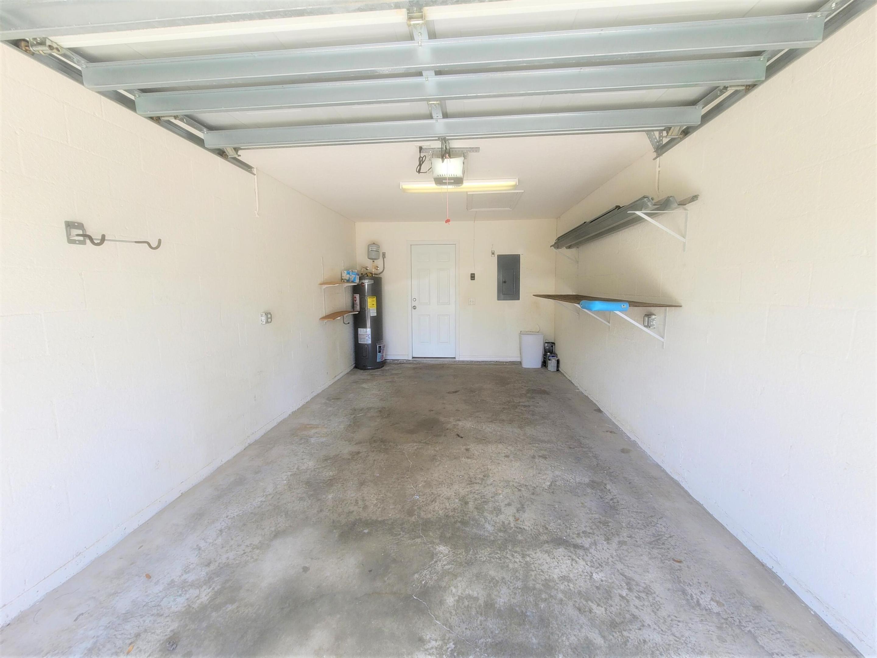 ROSELAND GARDENS - Residential Lease