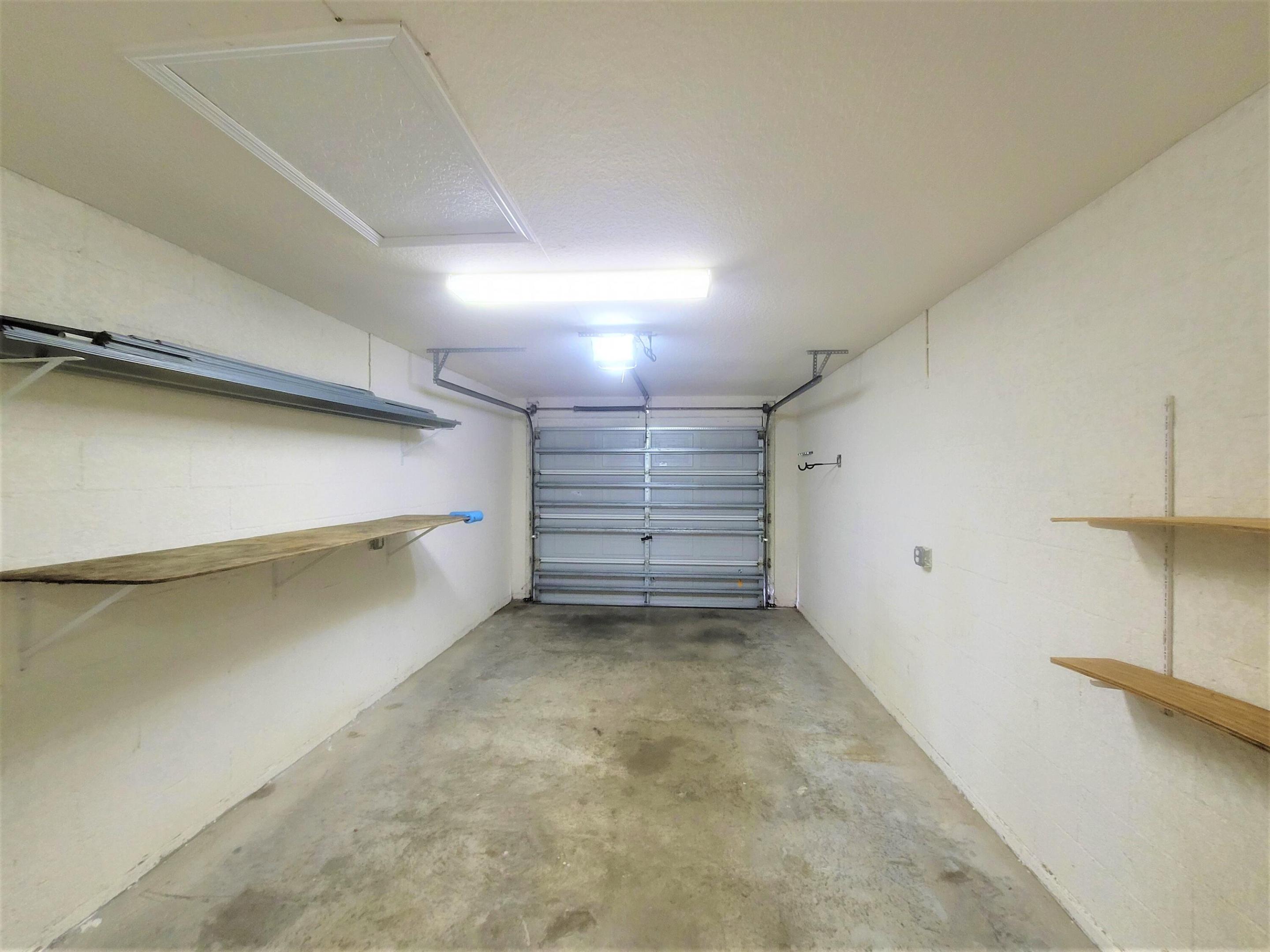 ROSELAND GARDENS - Residential Lease