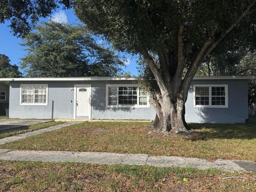 Cozy 3 bedroom, 2 bathroom home. Separate living and family rooms, tiled throughout, fully fenced yard. Washer and dryer included in home. Tankless water heater. 1st, last and security.